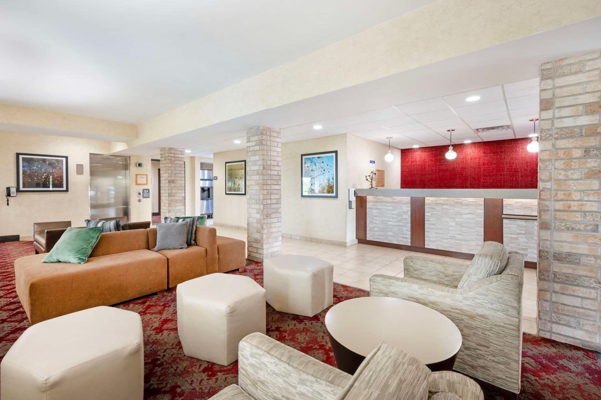 Best Western Plus Howe Inn gallery photo in Howe, IN — image 11
