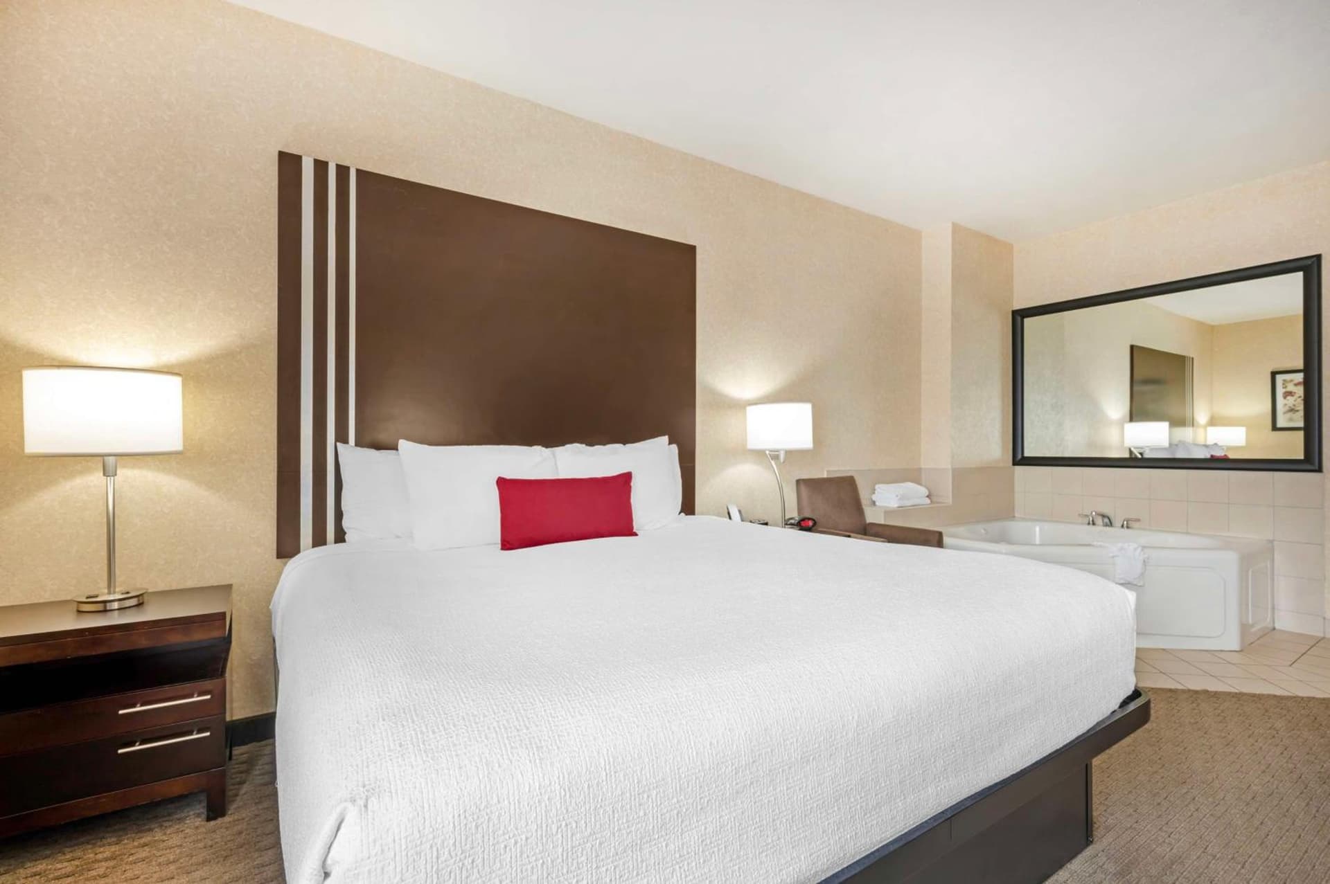 Best Western Plus Howe Inn gallery photo in Howe, IN — image 32