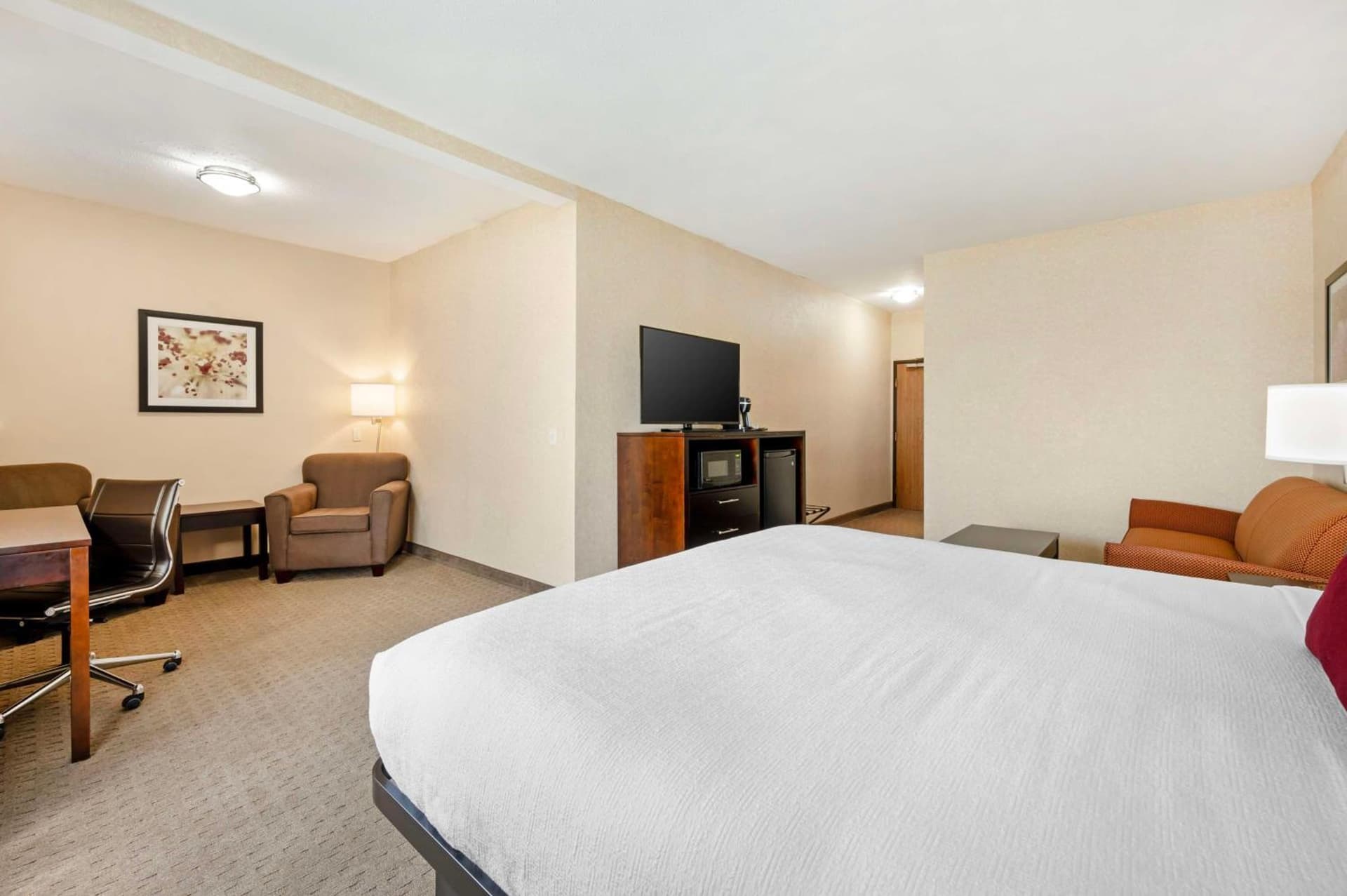 Best Western Plus Howe Inn gallery photo in Howe, IN — image 6