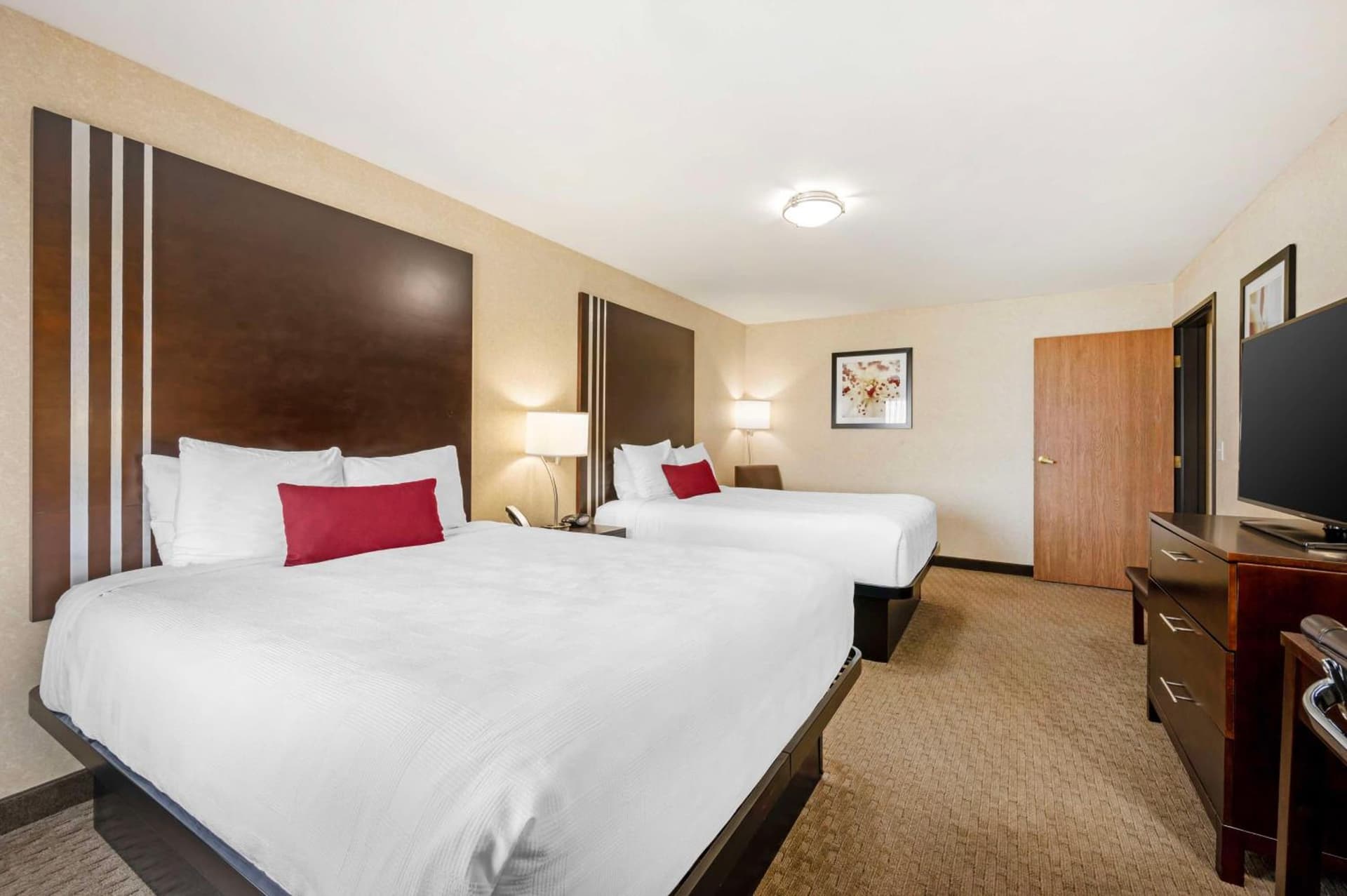 Best Western Plus Howe Inn property views in Howe, IN — gallery photo 3