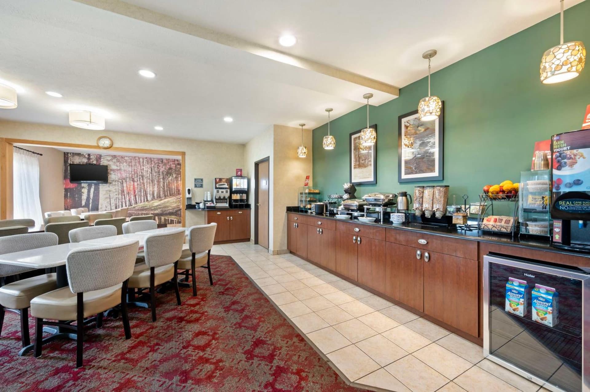 Best Western Plus Howe Inn gallery photo in Howe, IN — image 27