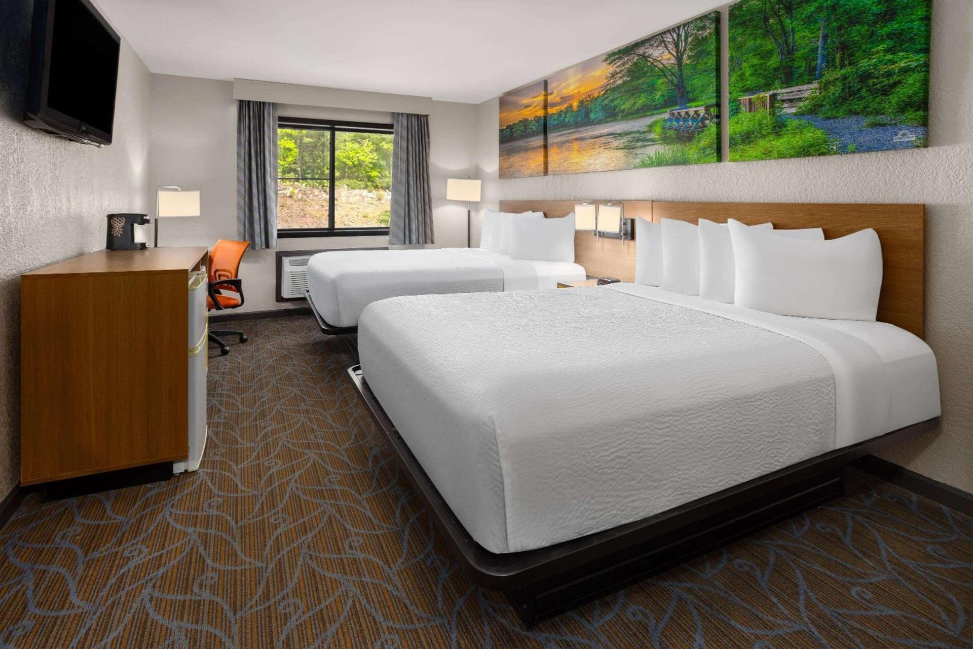 Days Inn by Wyndham Wurtsboro gallery photo in Wurtsboro, NY — image 10
