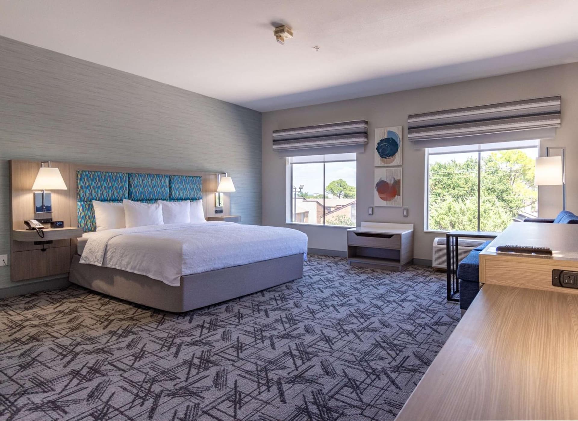 Hampton Inn & Suites Denton gallery photo in Denton, TX — image 33