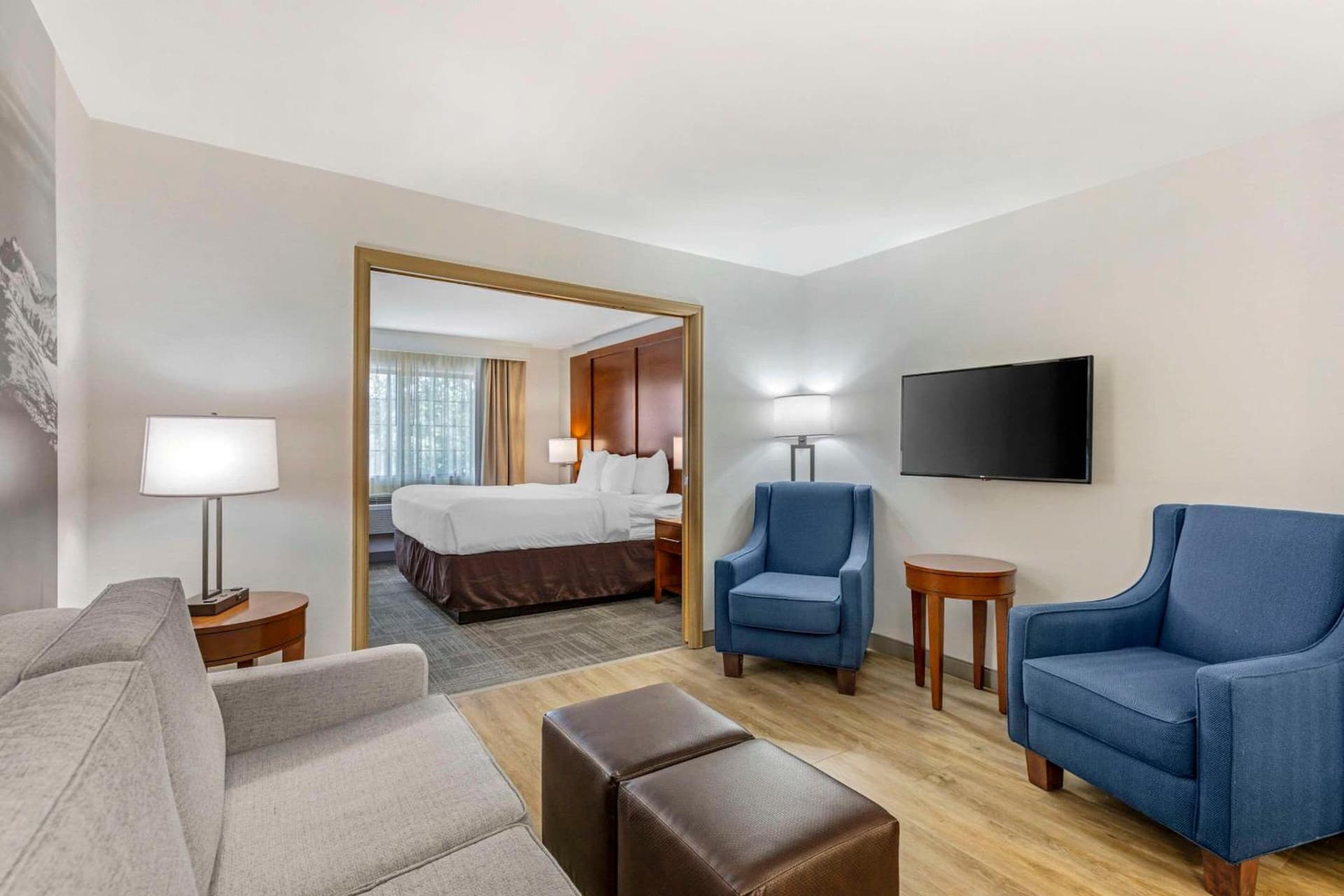 Comfort Suites Golden West on Evergreen Parkway gallery photo in Evergreen, CO — image 11