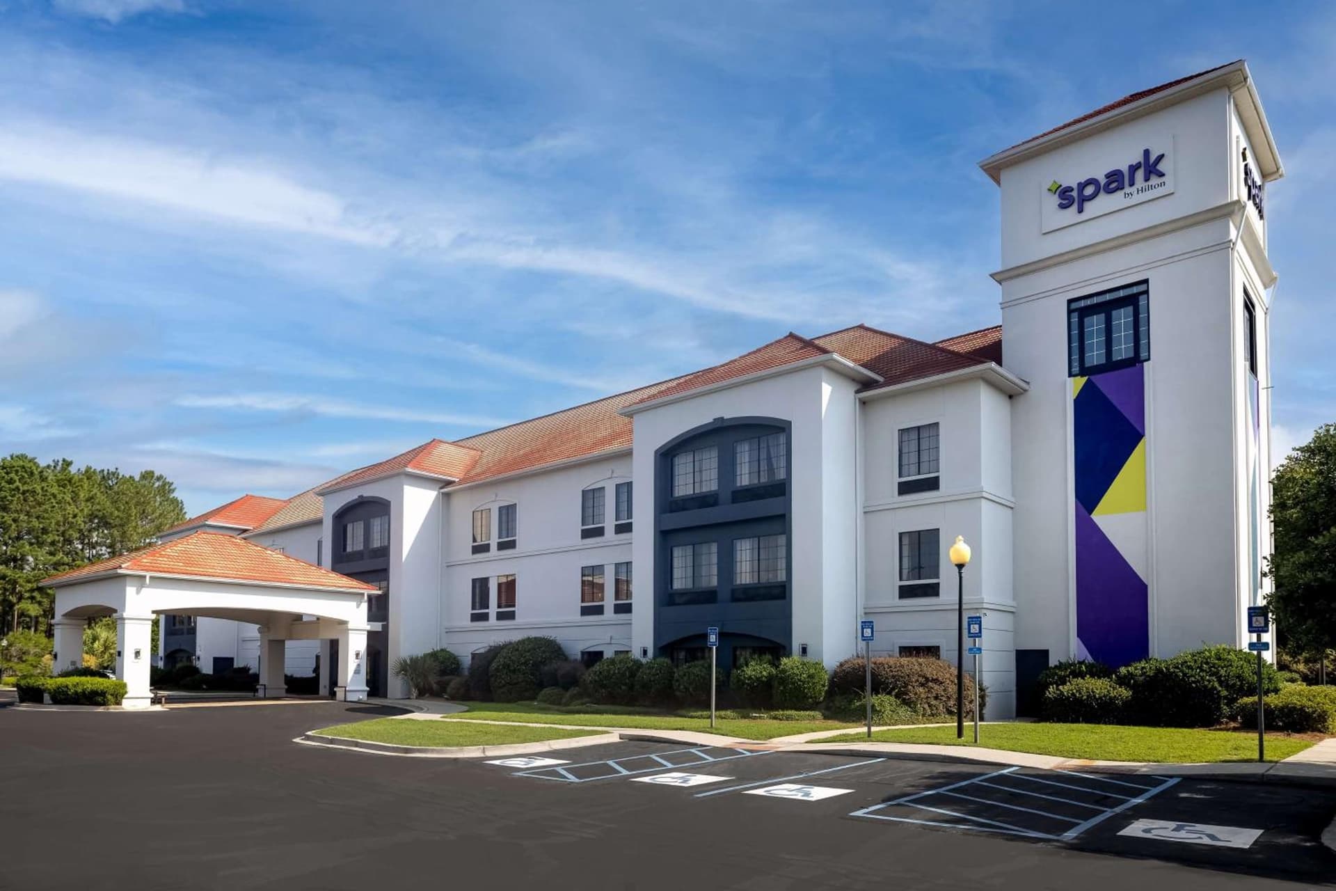 Spark by Hilton Savannah Airport featured exterior or lobby in Savannah, GA — similar hotel