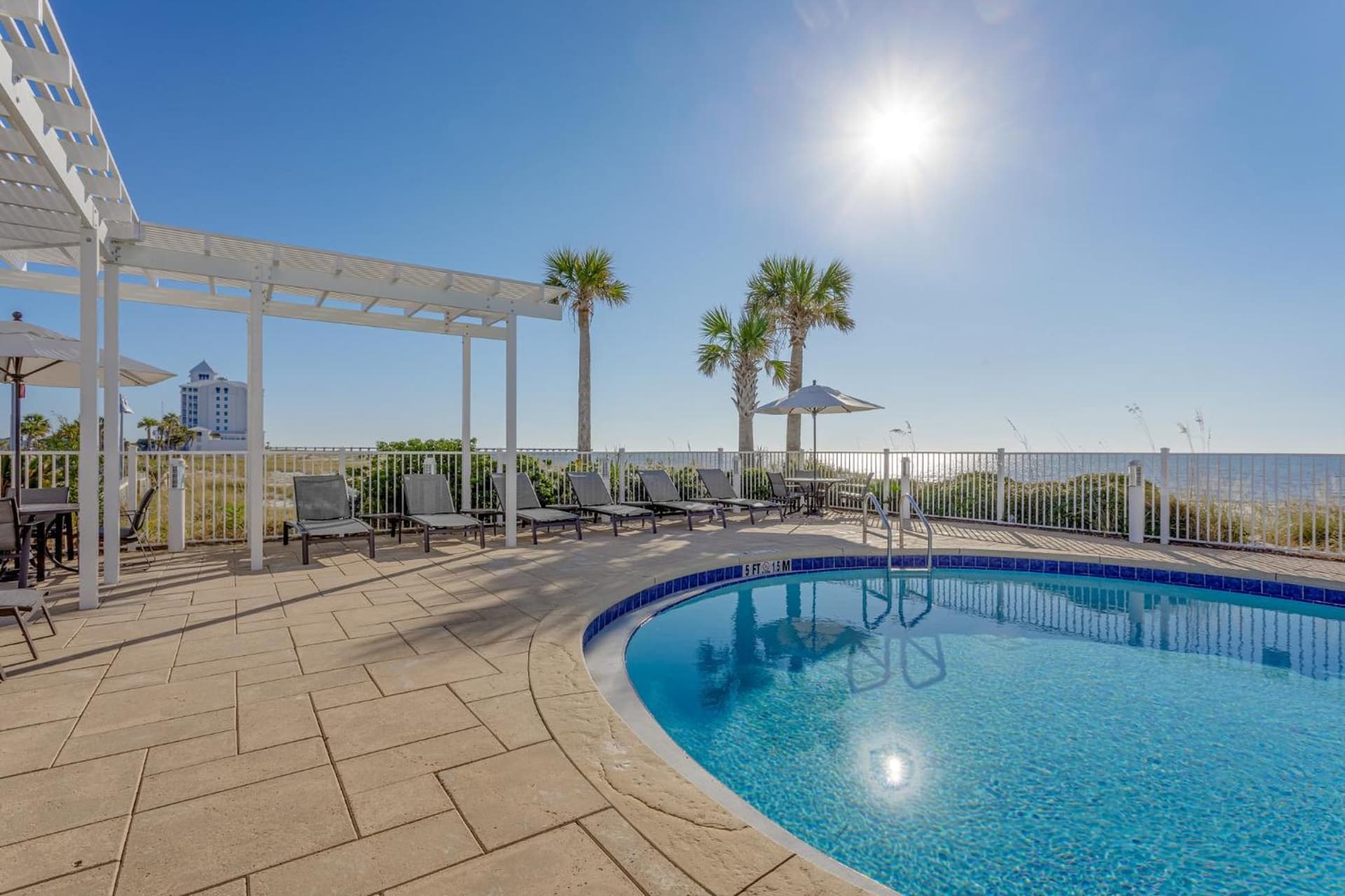 Holiday Inn Express Pensacola Beach by IHG gallery photo in Pensacola Beach, FL — image 58