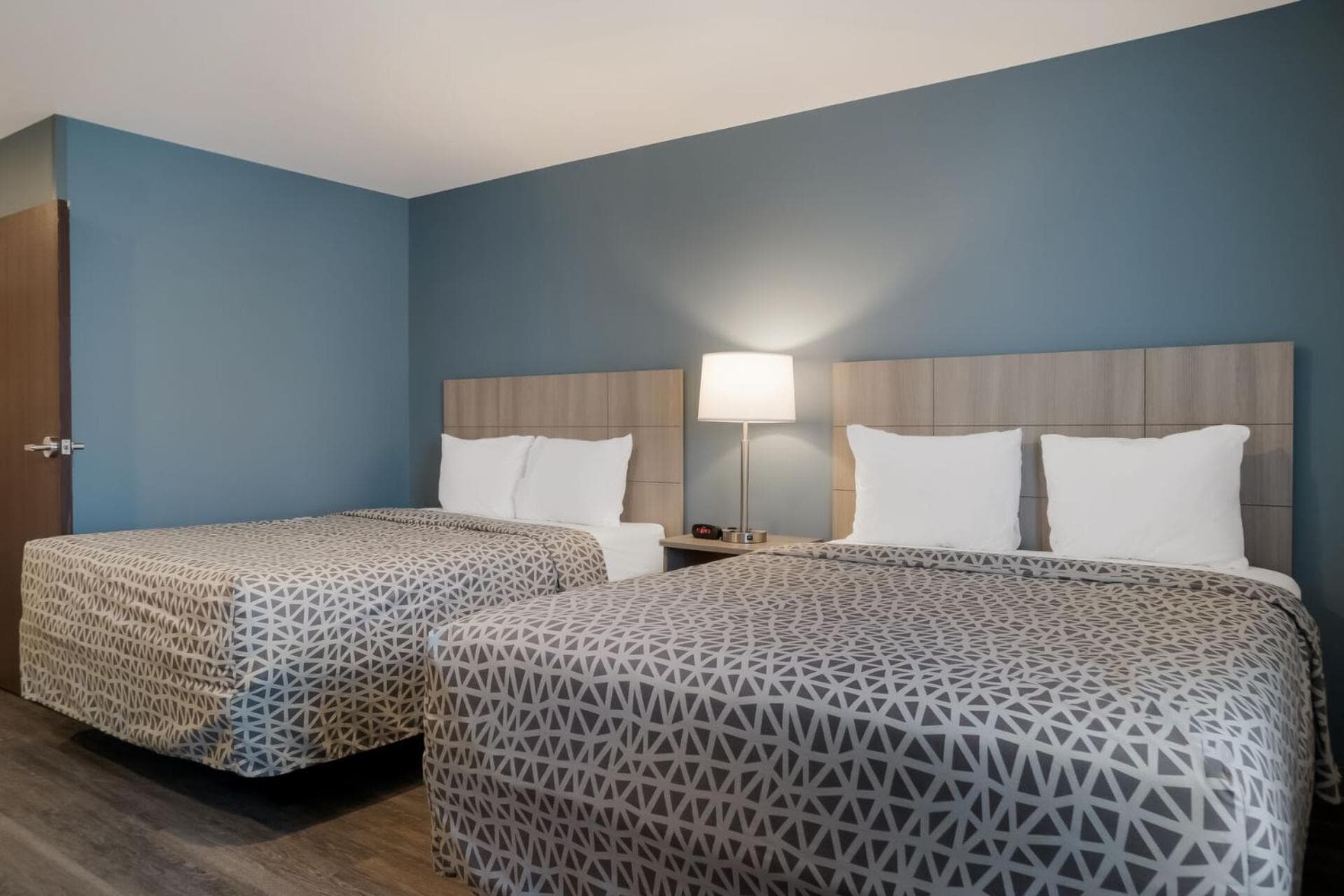 WoodSpring Suites Detroit Sterling Heights gallery photo in Sterling Heights, MI — image 40