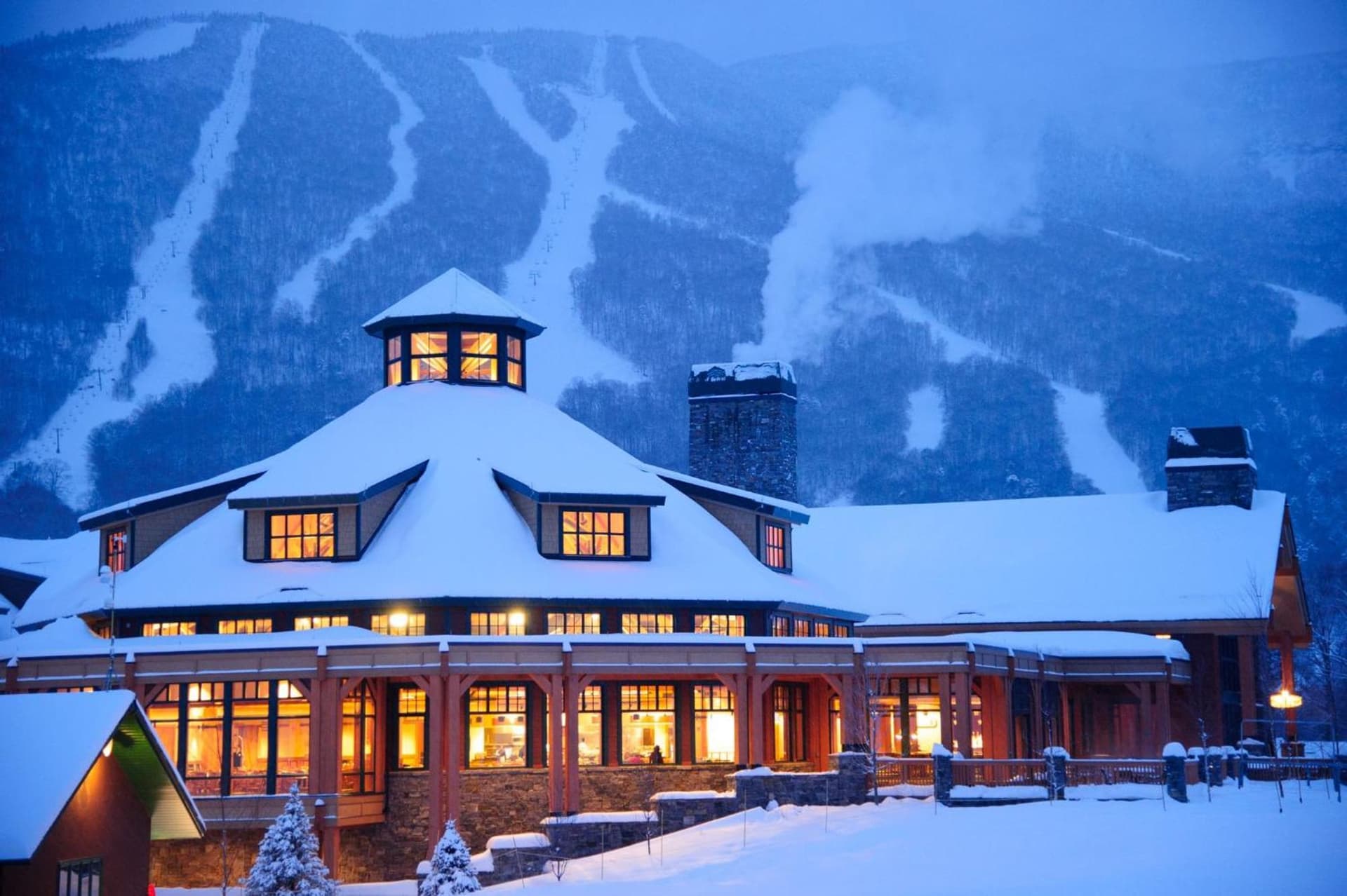 1124 - Two bedroom - Lodge At Spruce Peak - Stowe Mt Resort - Ski in Ski Out - Sleeps 7 featured exterior or lobby in Stowe — similar hotel