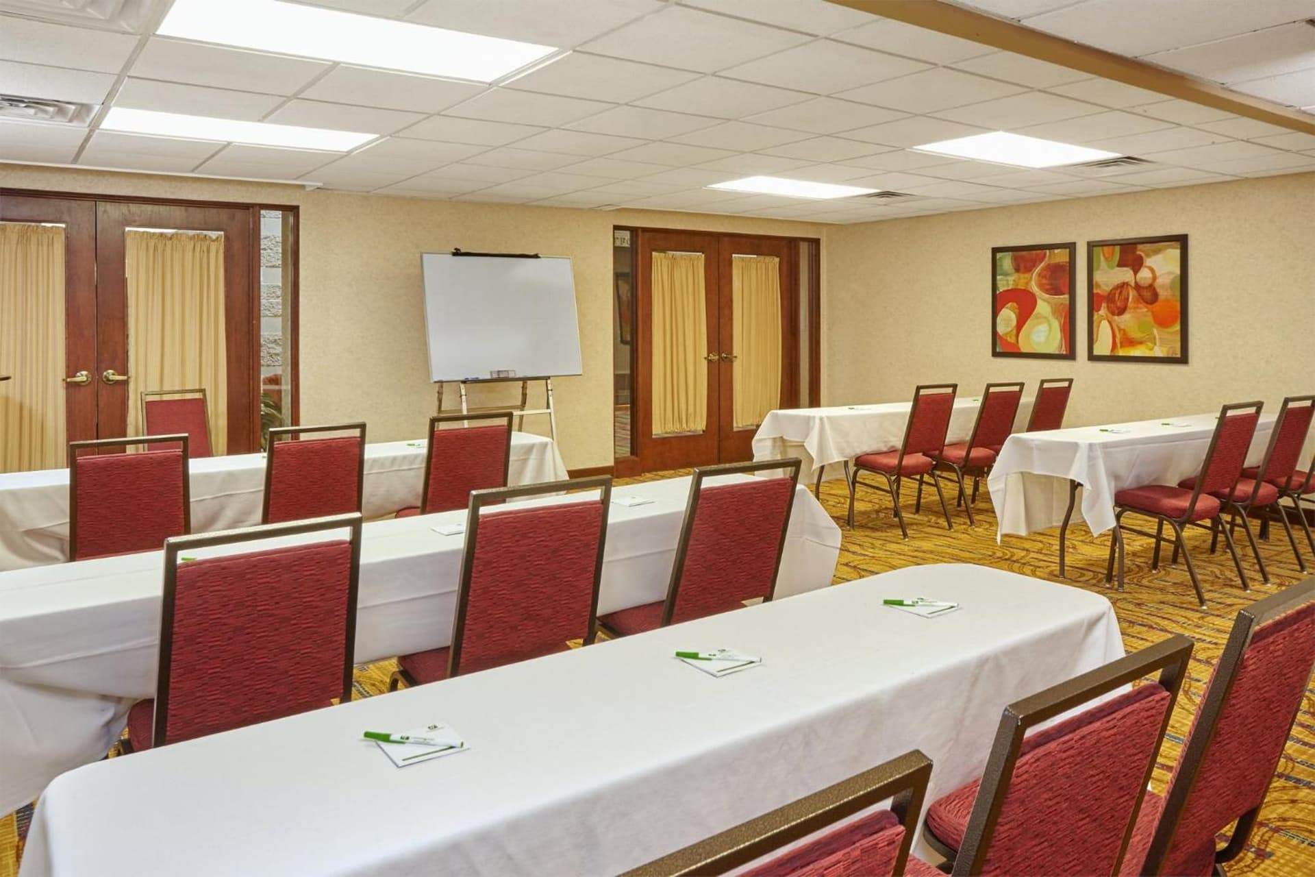 Holiday Inn & Suites Chicago-Carol Stream Wheaton by IHG gallery photo in Carol Stream, IL — image 33