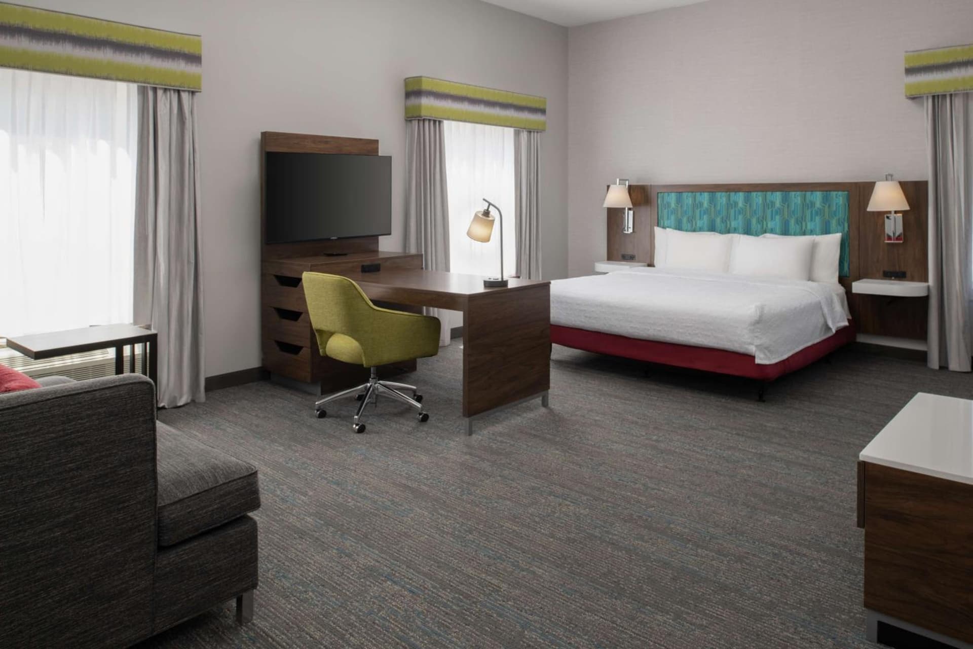 Hampton Inn and Suites Seattle - Airport / 28th Avenue gallery photo in SeaTac, WA — image 5