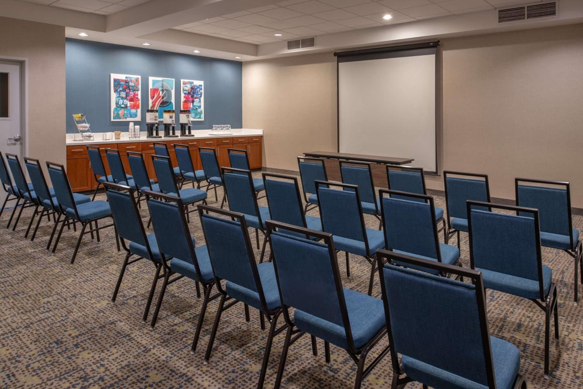 Hampton Inn and Suites Seattle - Airport / 28th Avenue gallery photo in SeaTac, WA — image 19