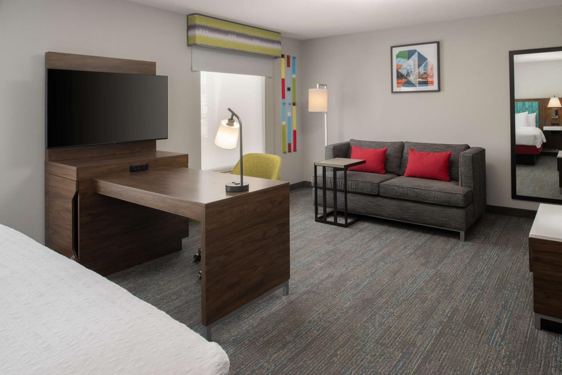 Hampton Inn and Suites Seattle - Airport / 28th Avenue gallery photo in SeaTac, WA — image 14