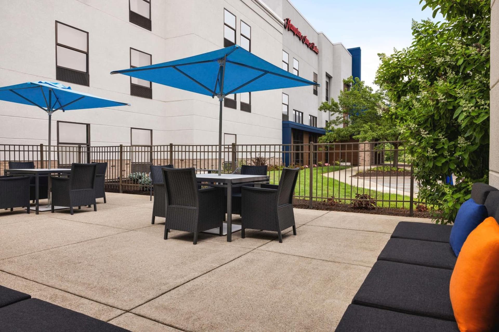Hampton Inn & Suites Valparaiso property views in Valparaiso, IN — gallery photo 3