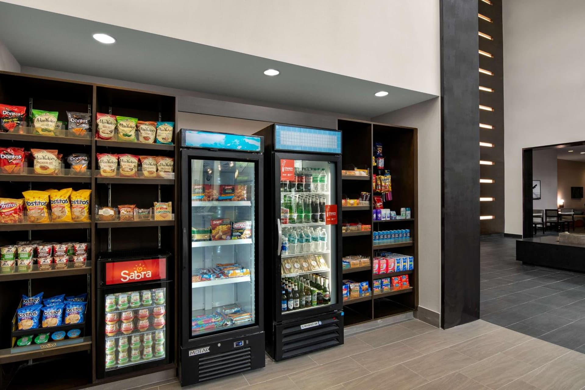 Embassy Suites Newark Airport gallery photo in Elizabeth, NJ — image 4