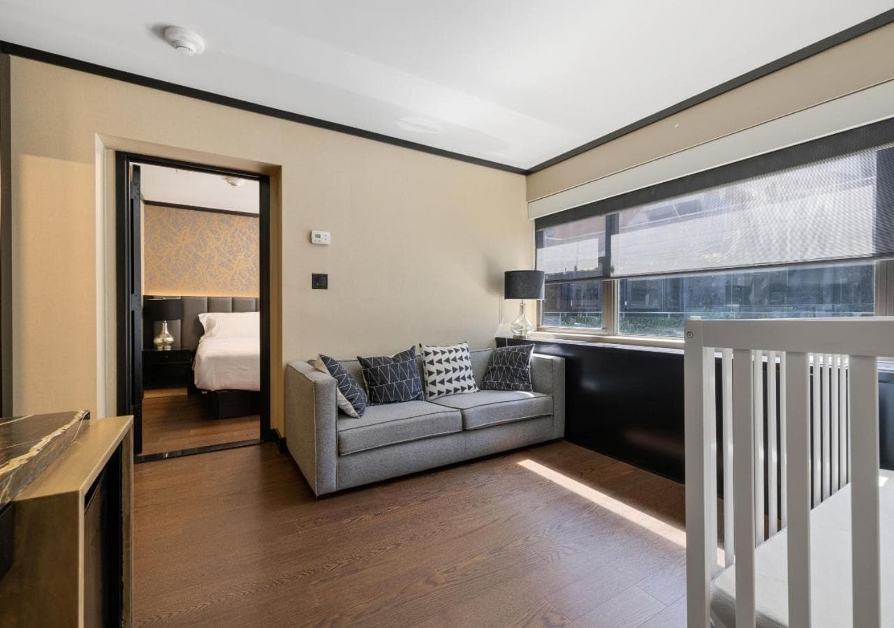 Hudson Yards Hotel property views in New York, NY — gallery photo 3