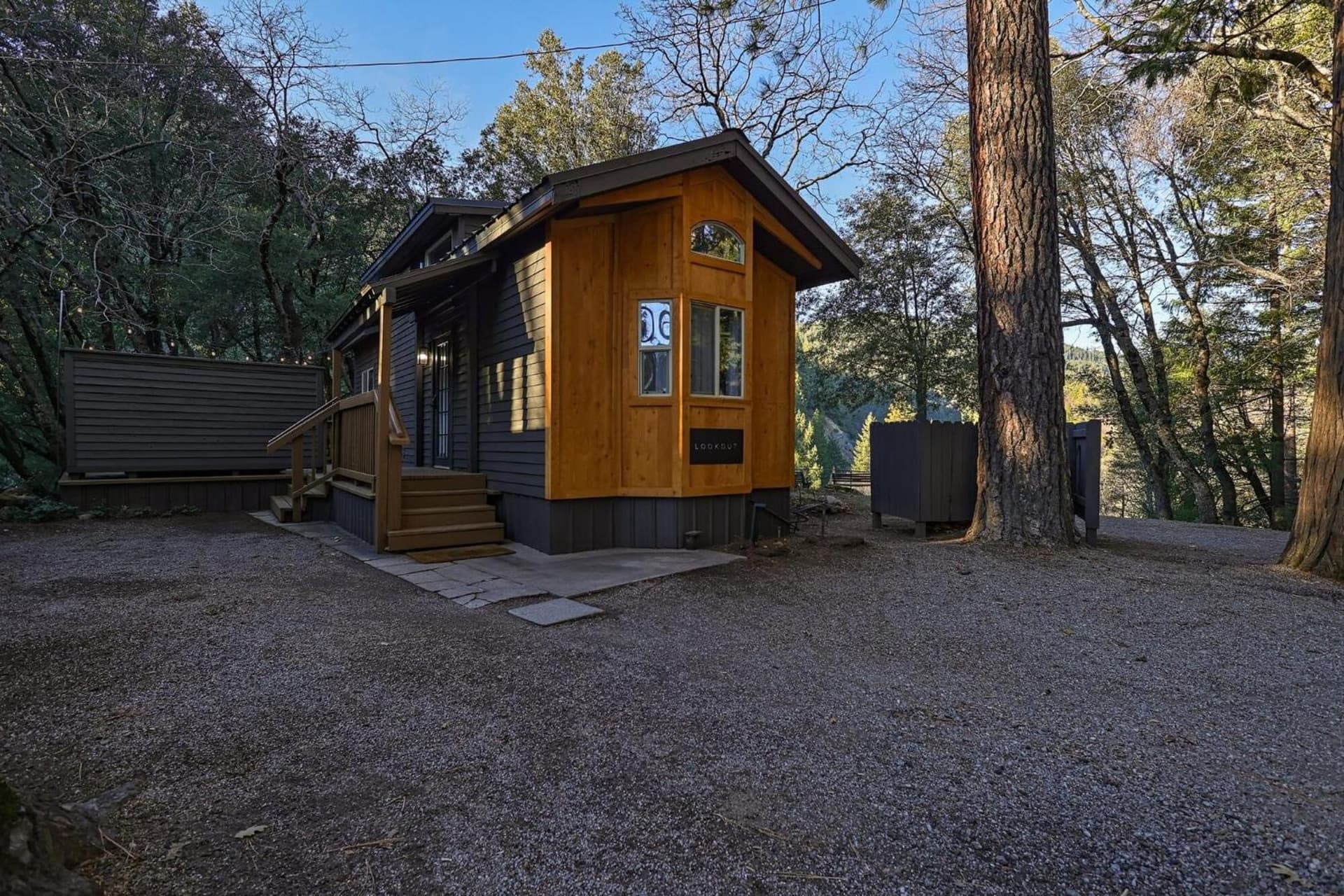 Cave Springs Resort featured exterior or lobby in Dunsmuir, CA — similar hotel