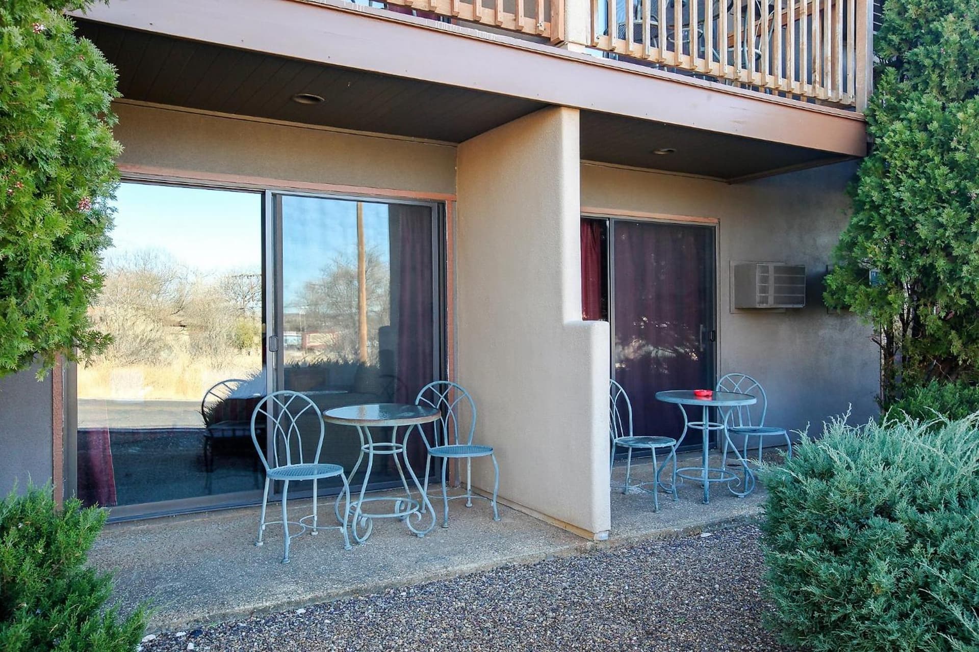 Beaver Creek Inn interior in Lake Montezuma, AZ — gallery photo 2