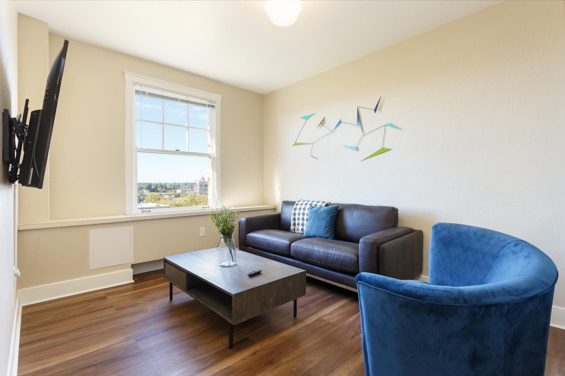 Hotel Leo gallery photo in Bellingham, WA — image 66