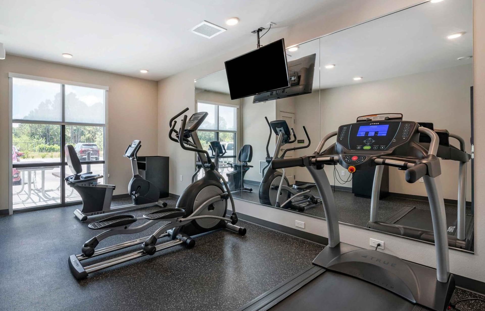 Extended Stay America Premier Suites - Pensacola - NAS Corry Station gallery photo in Pensacola, FL — image 24
