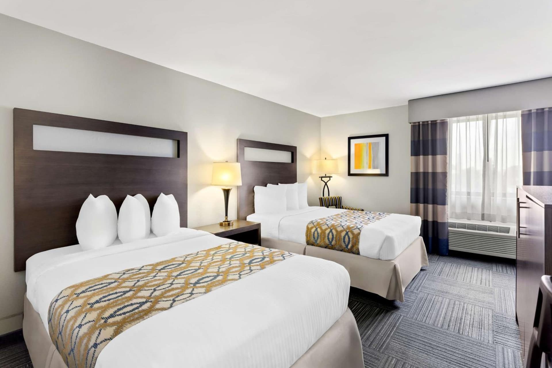 Best Western Naperville Inn gallery photo in Naperville, IL — image 12
