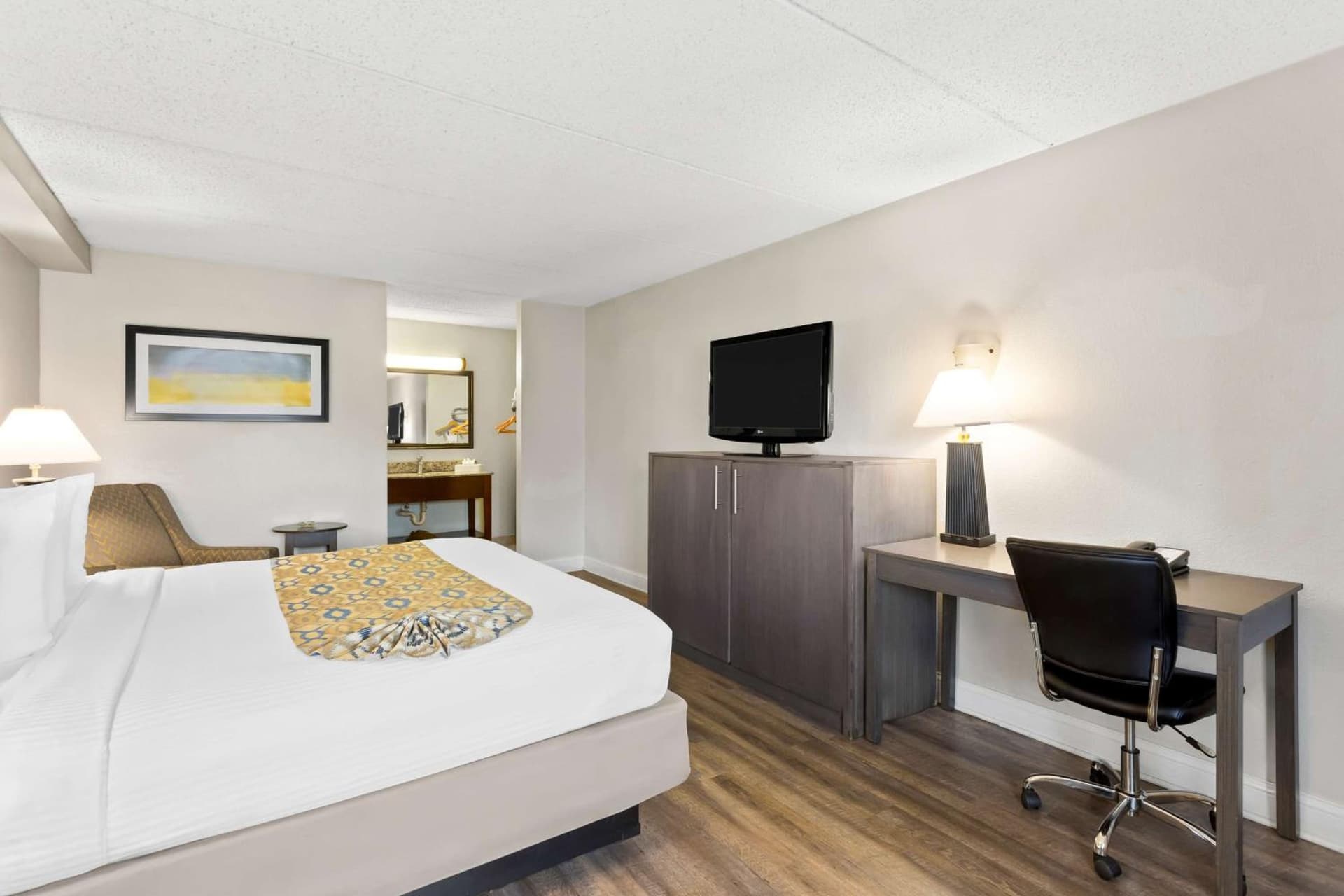 Best Western Naperville Inn gallery photo in Naperville, IL — image 29
