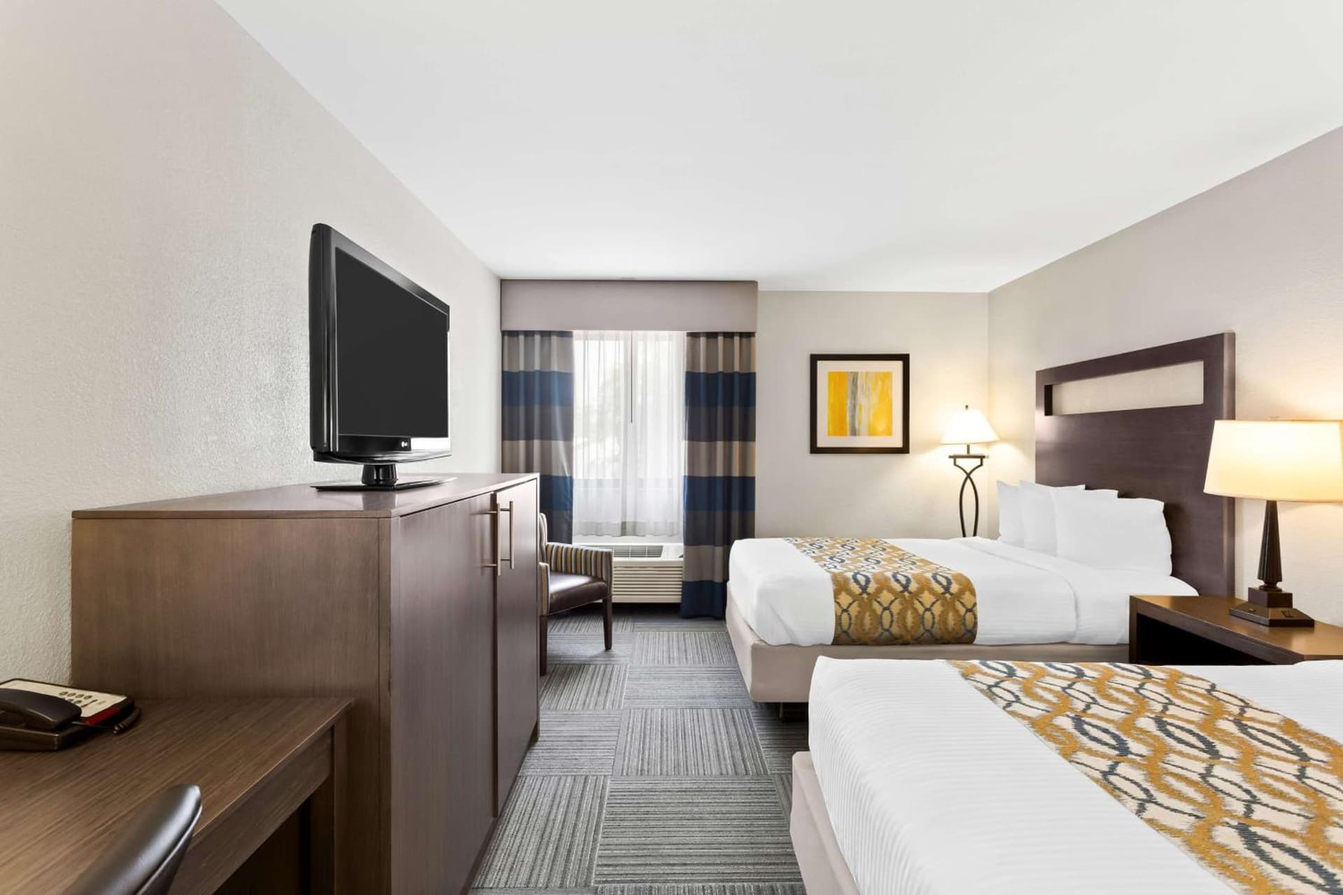 Best Western Naperville Inn gallery photo in Naperville, IL — image 27