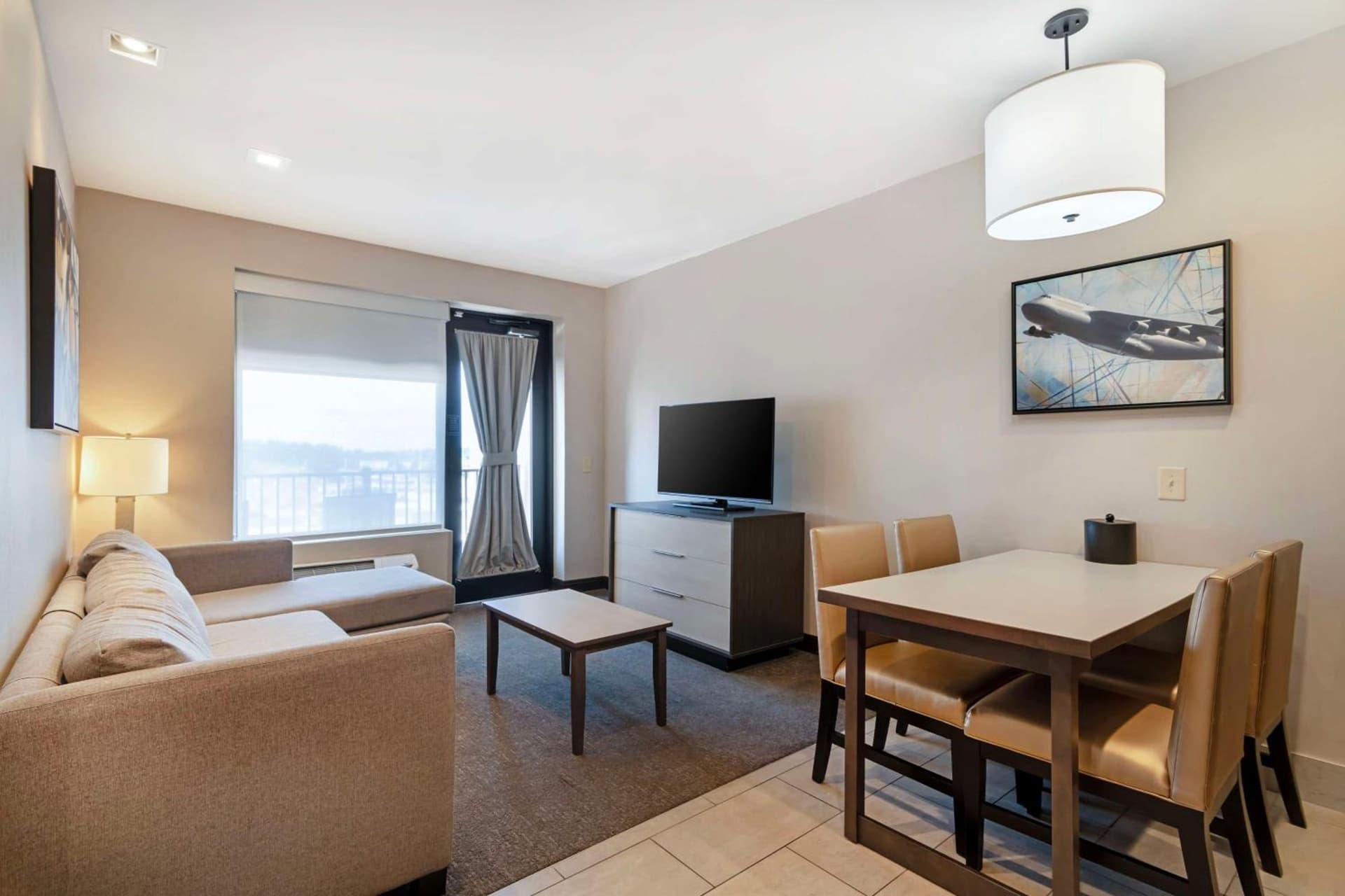 Best Western Plus Executive Residency Rigby's Water World Hotel gallery photo in Warner Robins, GA — image 15
