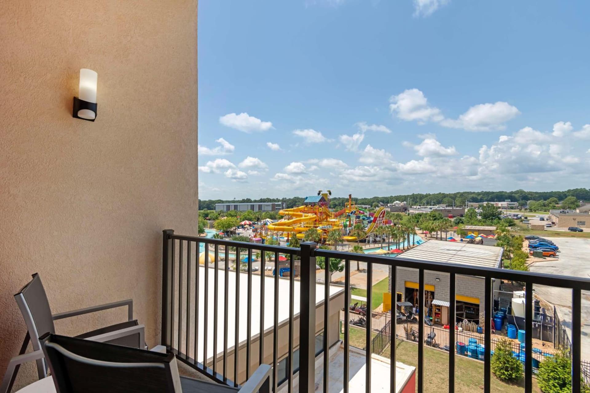 Best Western Plus Executive Residency Rigby's Water World Hotel gallery photo in Warner Robins, GA — image 14