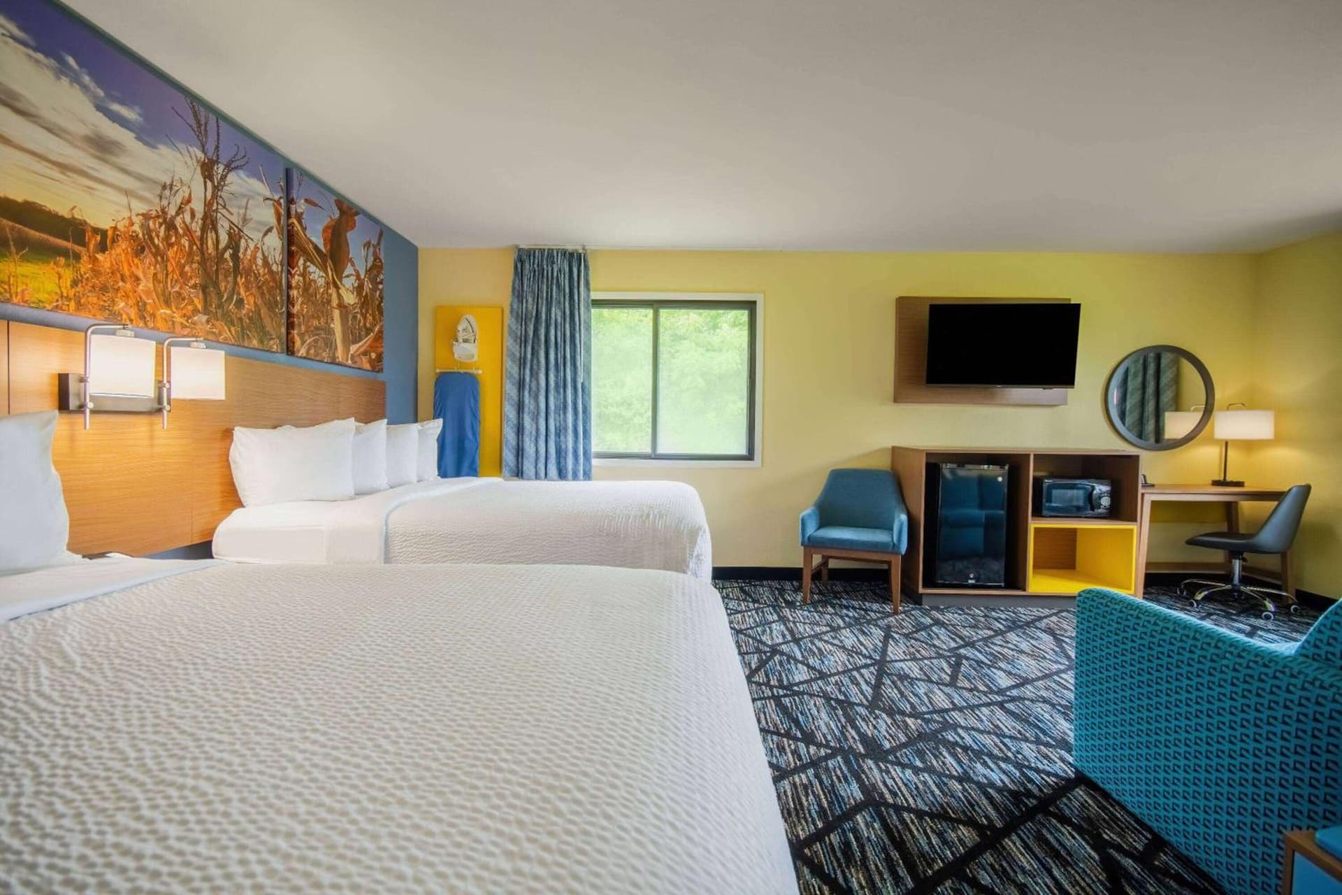 Days Inn & Suites by Wyndham Waterloo gallery photo in Waterloo, IA — image 47