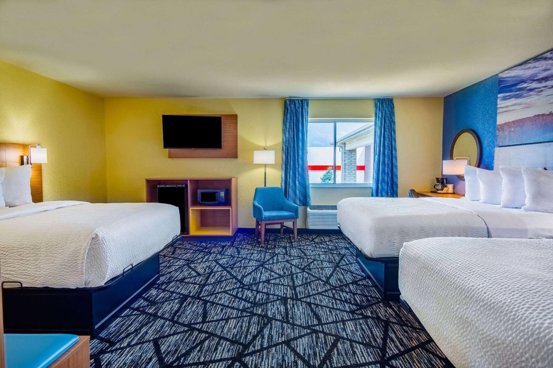 Days Inn by Wyndham Evansdale Waterloo gallery photo in Evansdale, IA — image 32