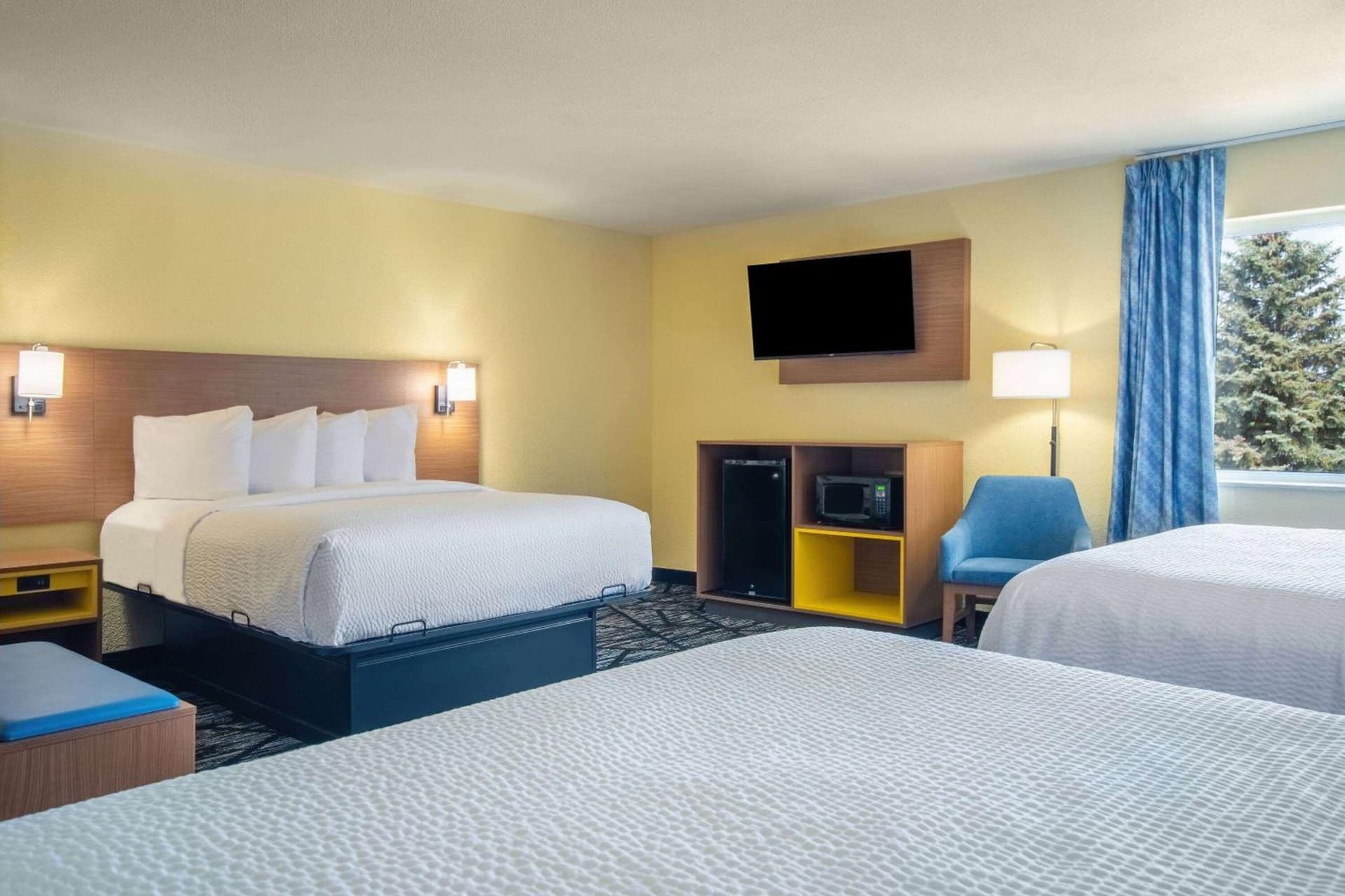 Days Inn by Wyndham Evansdale Waterloo gallery photo in Evansdale, IA — image 28