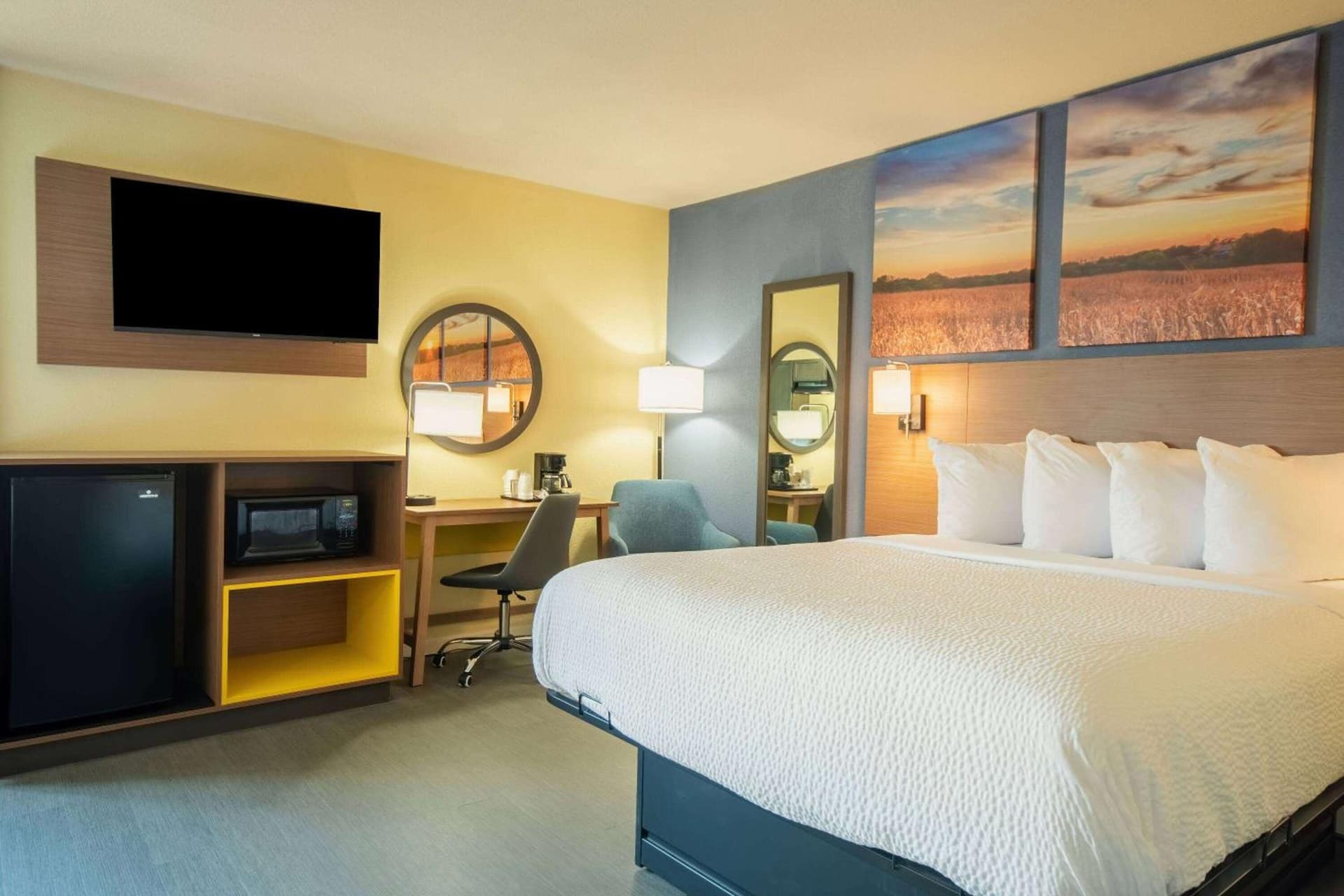 Days Inn by Wyndham Evansdale Waterloo gallery photo in Evansdale, IA — image 33