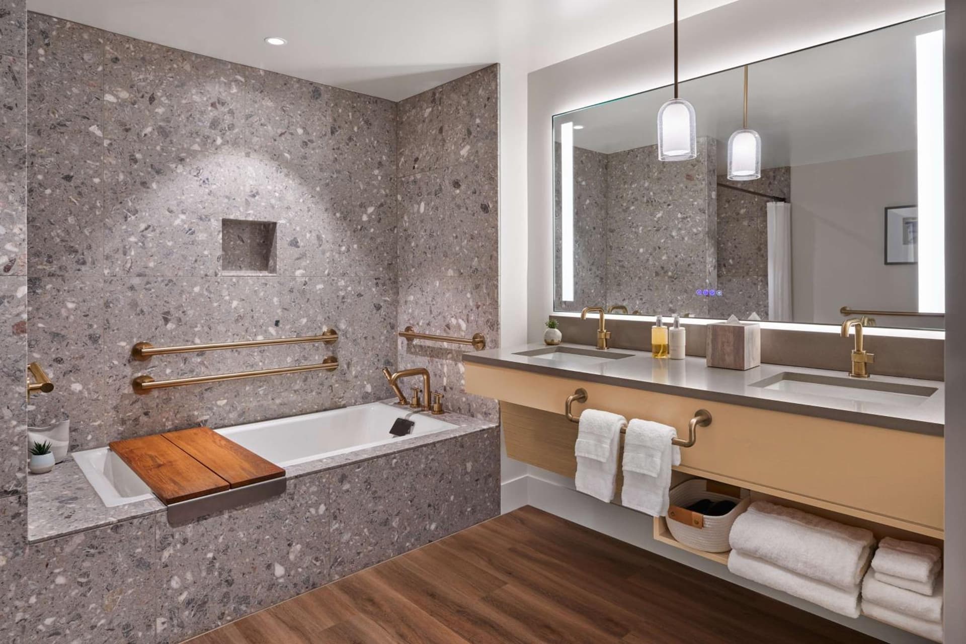 Mission Pacific Beach Resort, part of JdV by Hyatt gallery photo in Oceanside, CA — image 63