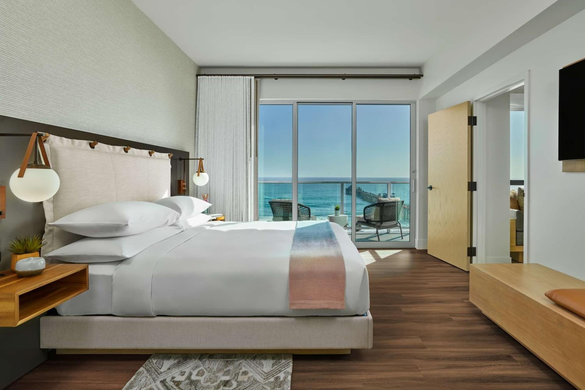 Mission Pacific Beach Resort, part of JdV by Hyatt gallery photo in Oceanside, CA — image 35