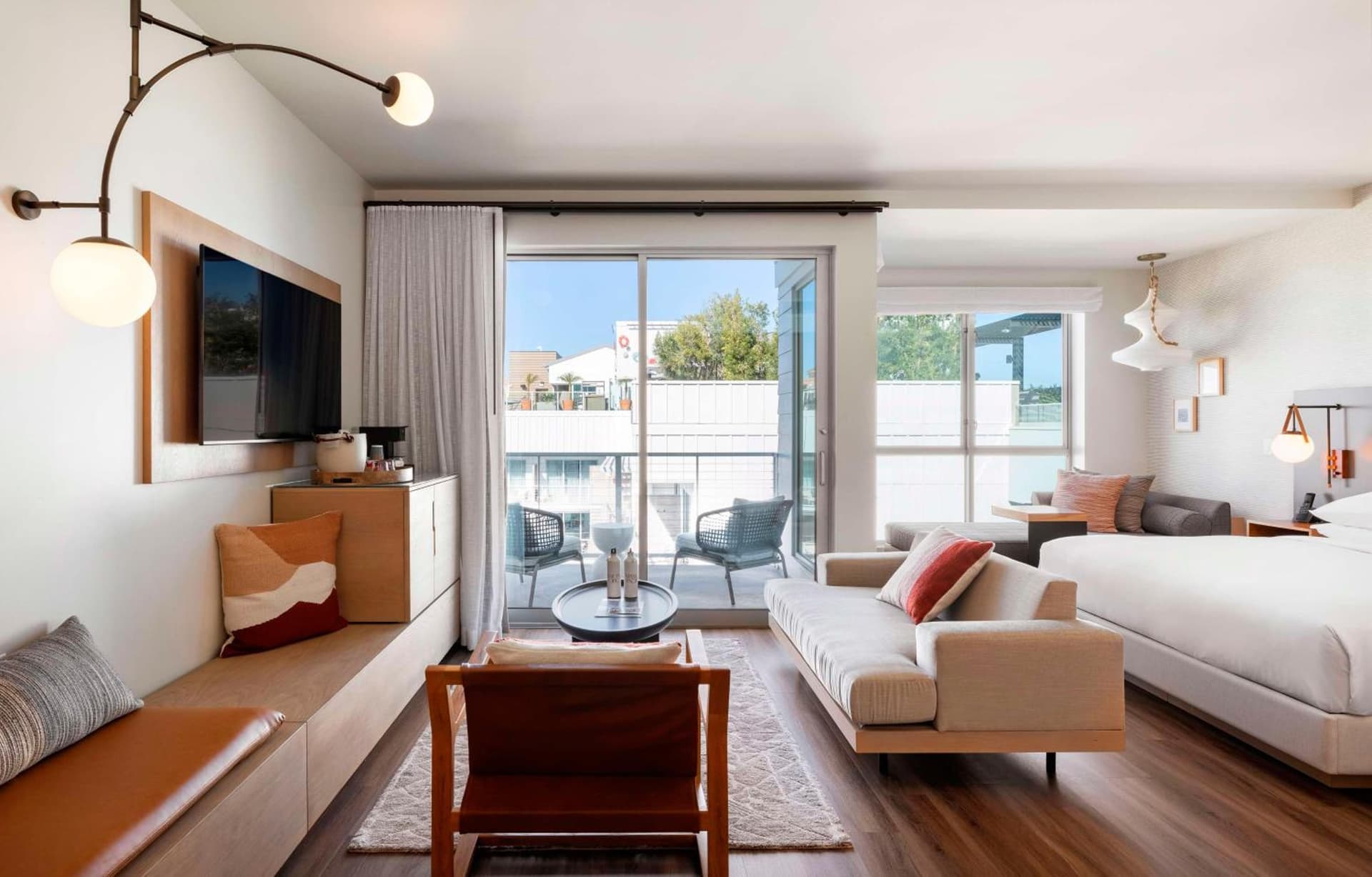 Mission Pacific Beach Resort, part of JdV by Hyatt gallery photo in Oceanside, CA — image 58