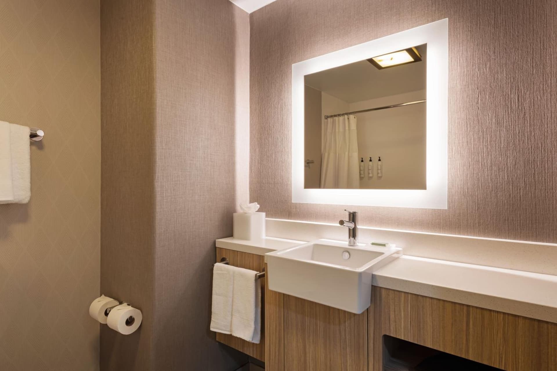 SpringHill Suites by Marriott Turlock gallery photo in Turlock, CA — image 44