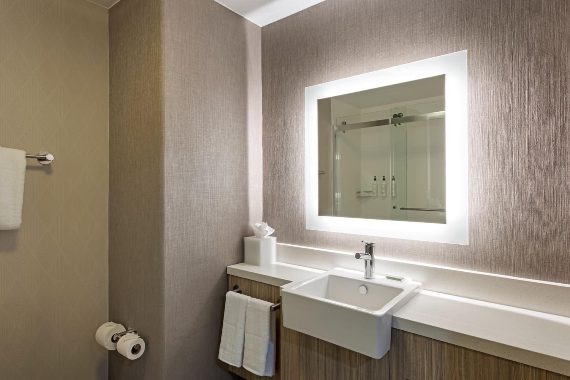 SpringHill Suites by Marriott Turlock gallery photo in Turlock, CA — image 25