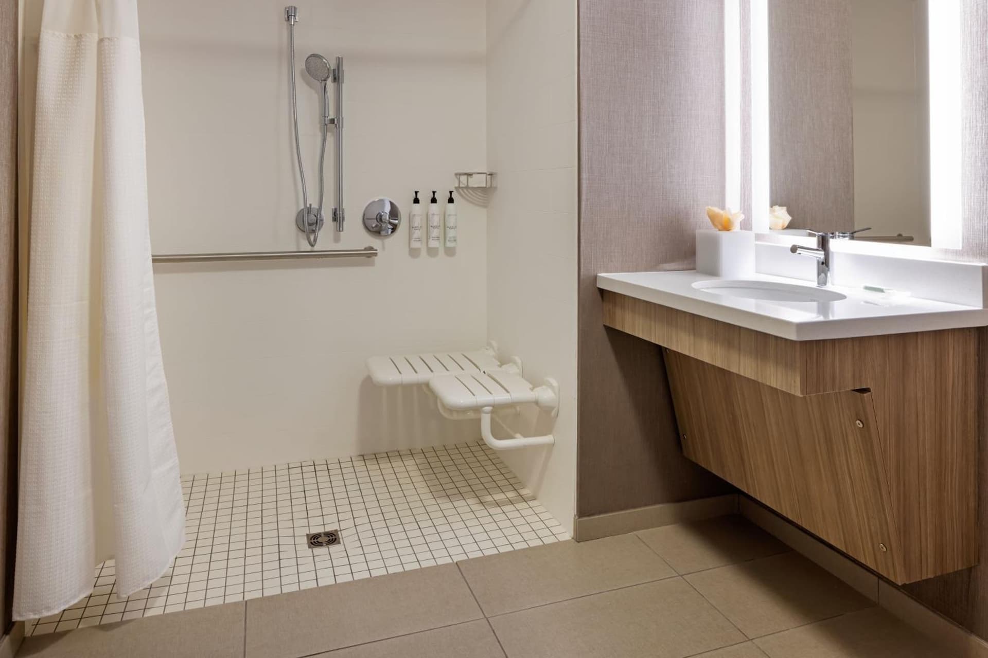 SpringHill Suites by Marriott Turlock gallery photo in Turlock, CA — image 18