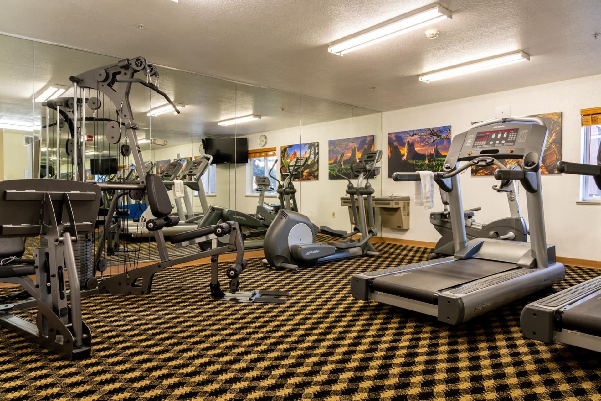 MCM Elegante Suites gallery photo in Colorado Springs, CO — image 18
