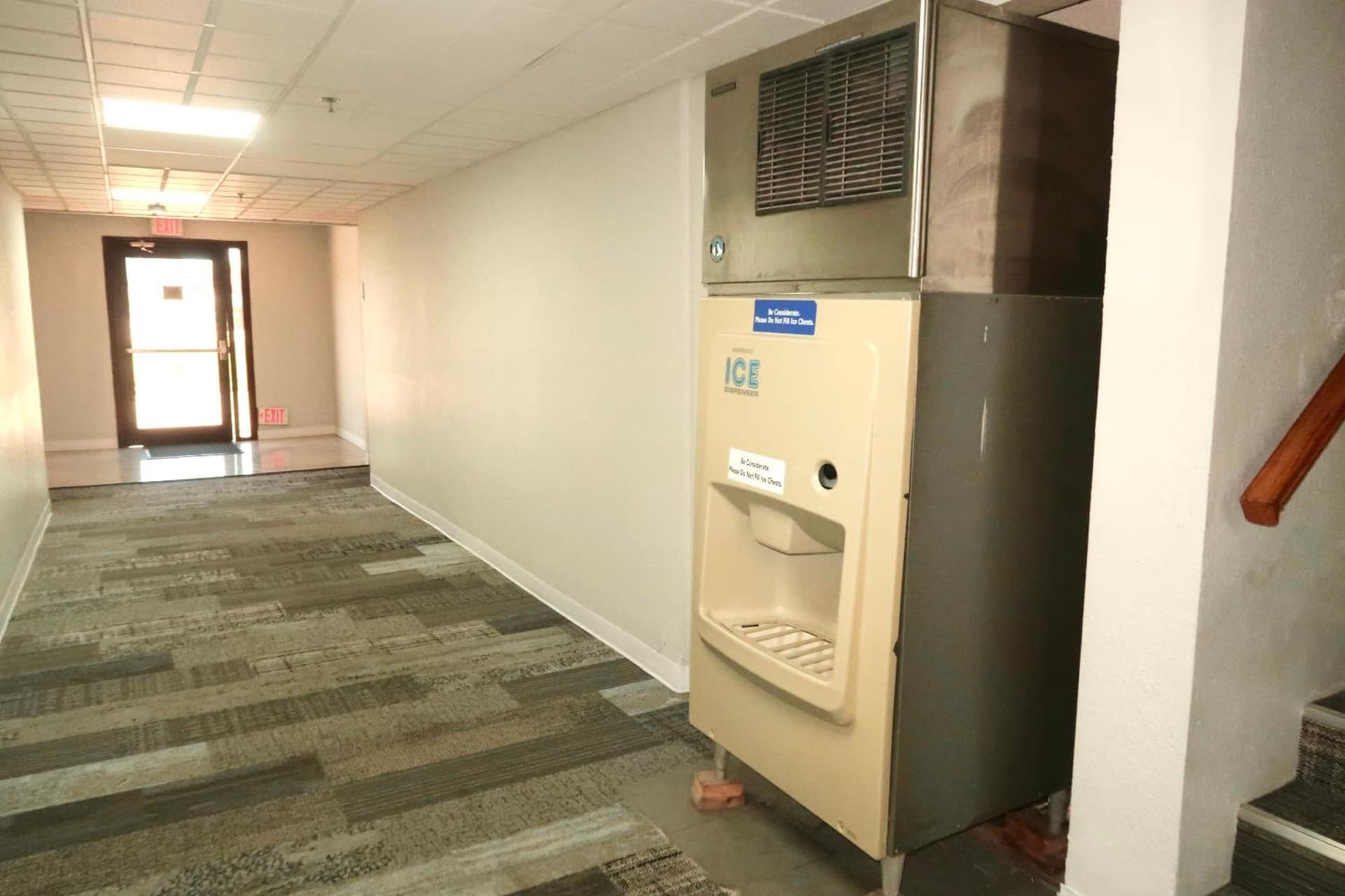 Studio 6 Suites Elkhart, IN gallery photo in Elkhart, IN — image 12