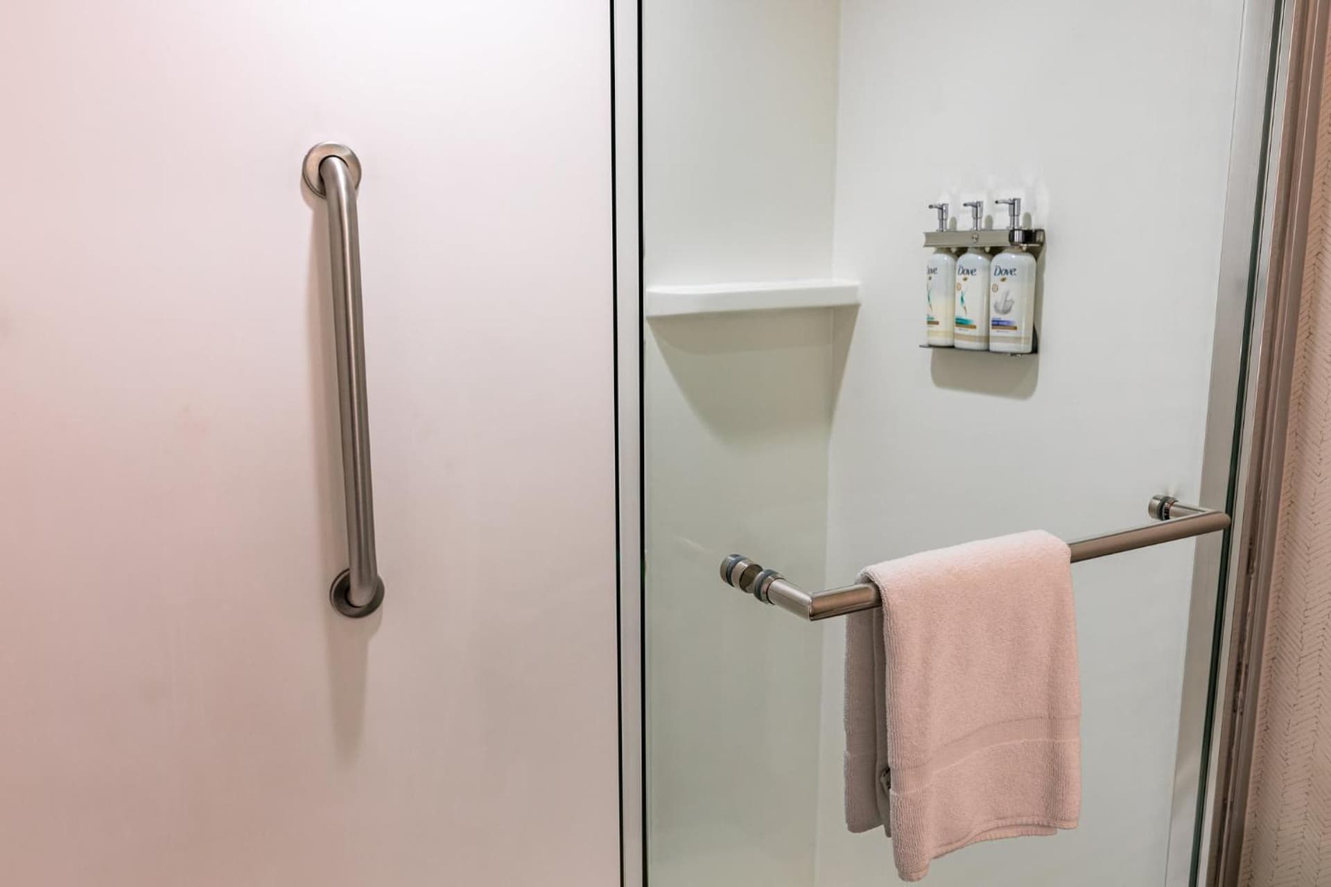 Holiday Inn & Suites Oakland - Airport by IHG gallery photo in Oakland, CA — image 50