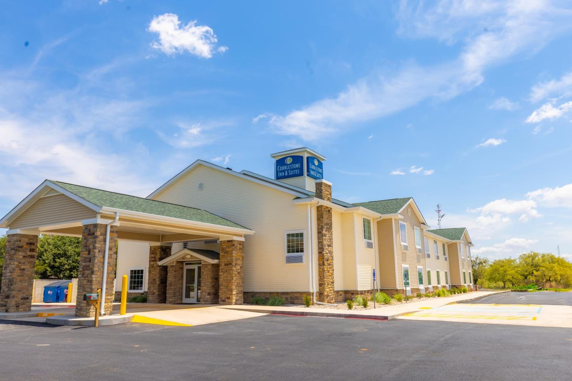 Cobblestone Inn & Suites - Winters featured exterior or lobby in Winters, TX — similar hotel