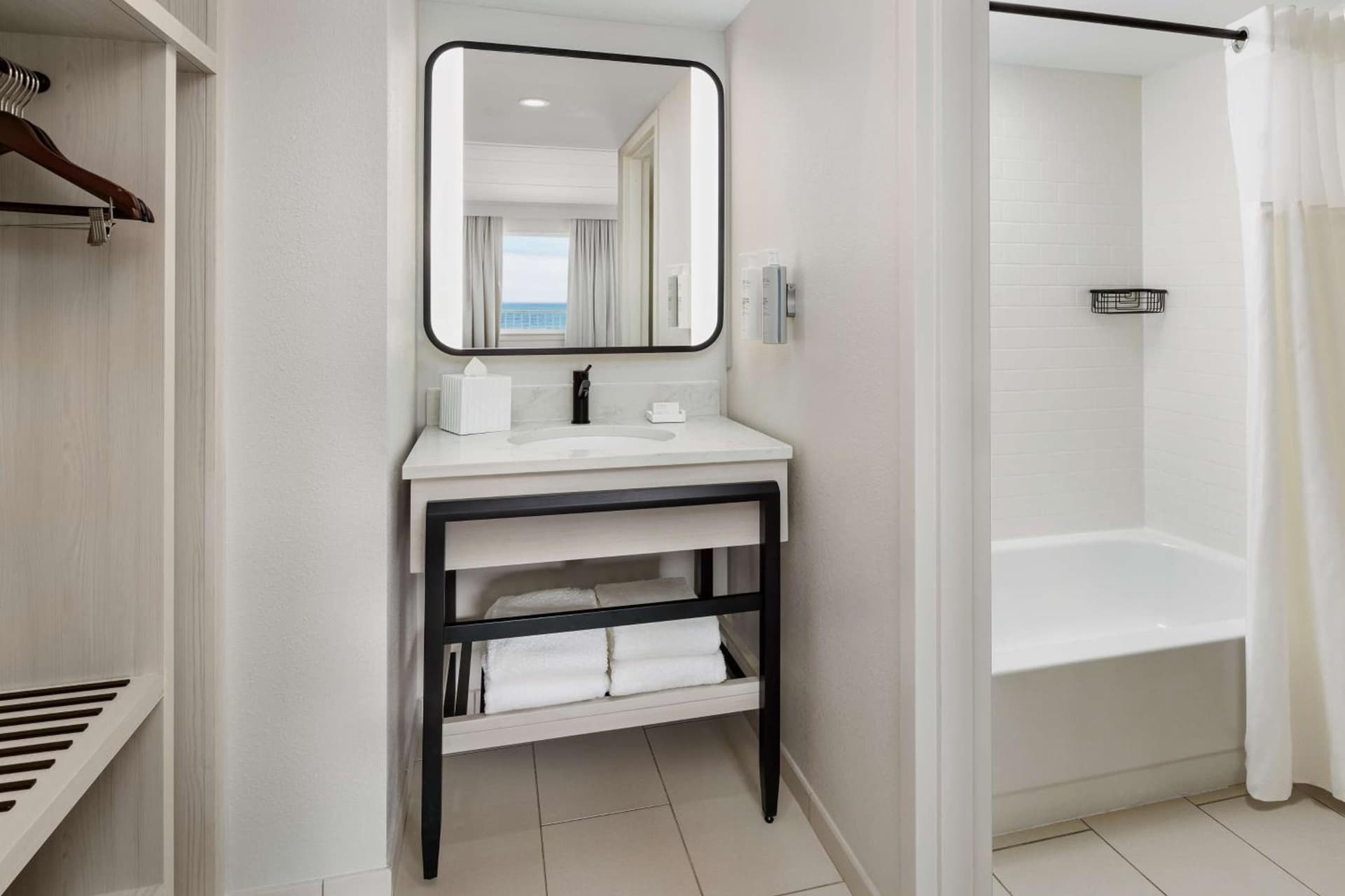 Hilton Garden Inn Ocean City Oceanfront gallery photo in Ocean City, MD — image 75