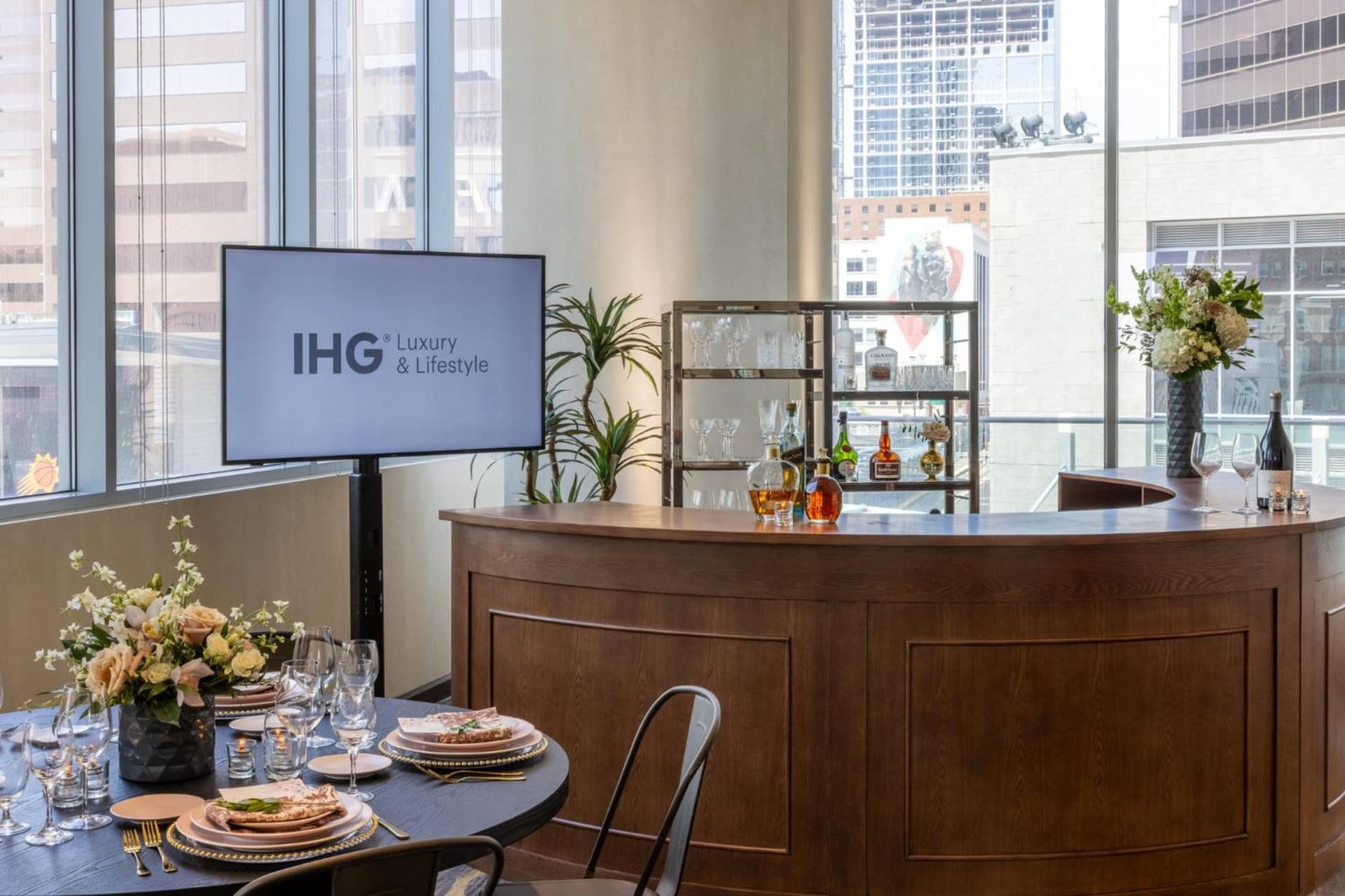 Kimpton Hotel Palomar Phoenix Cityscape by IHG gallery photo in Phoenix, AZ — image 23