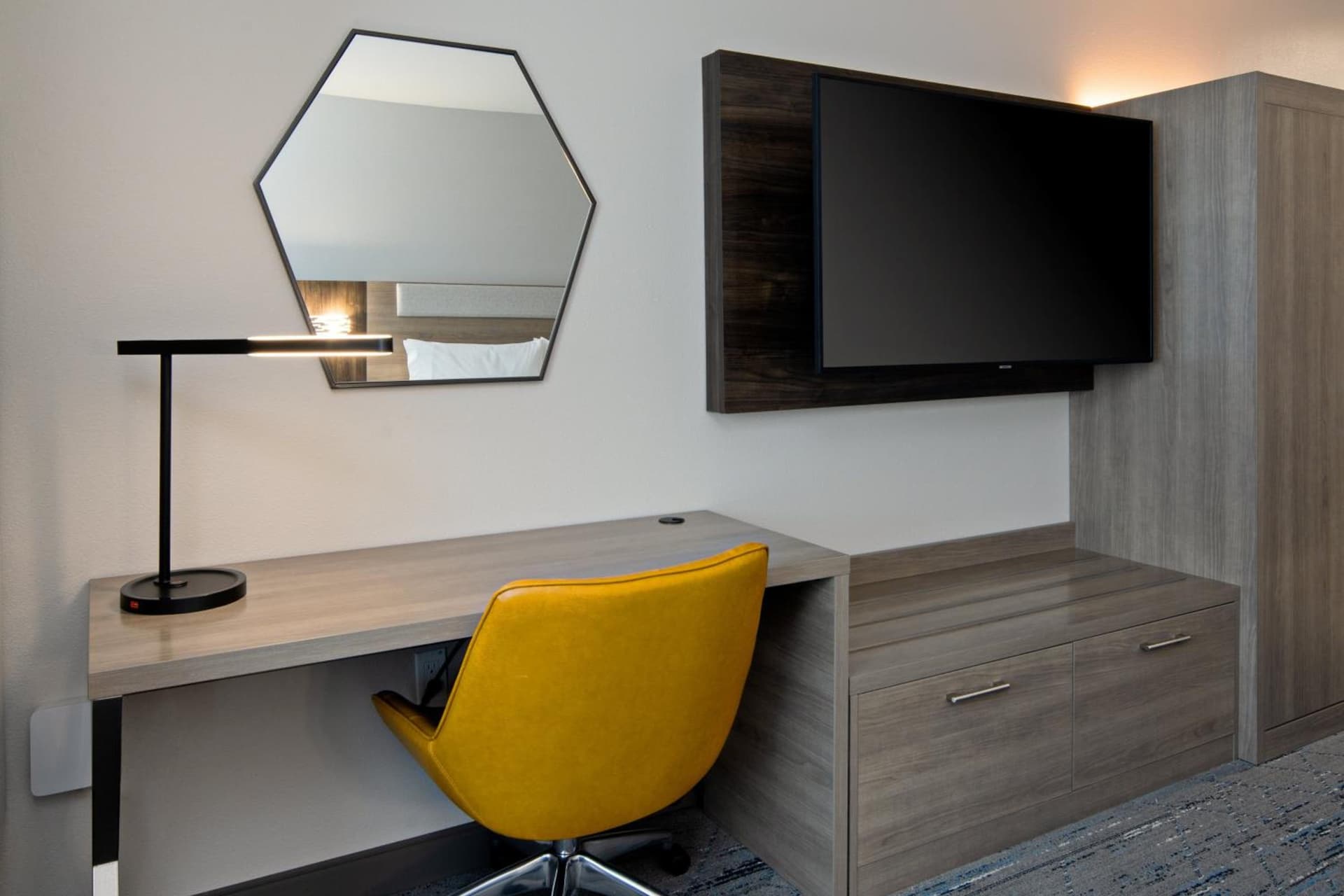 Holiday Inn Express & Suites - Valencia - Santa Clarita by IHG gallery photo in Valencia, CA — image 47