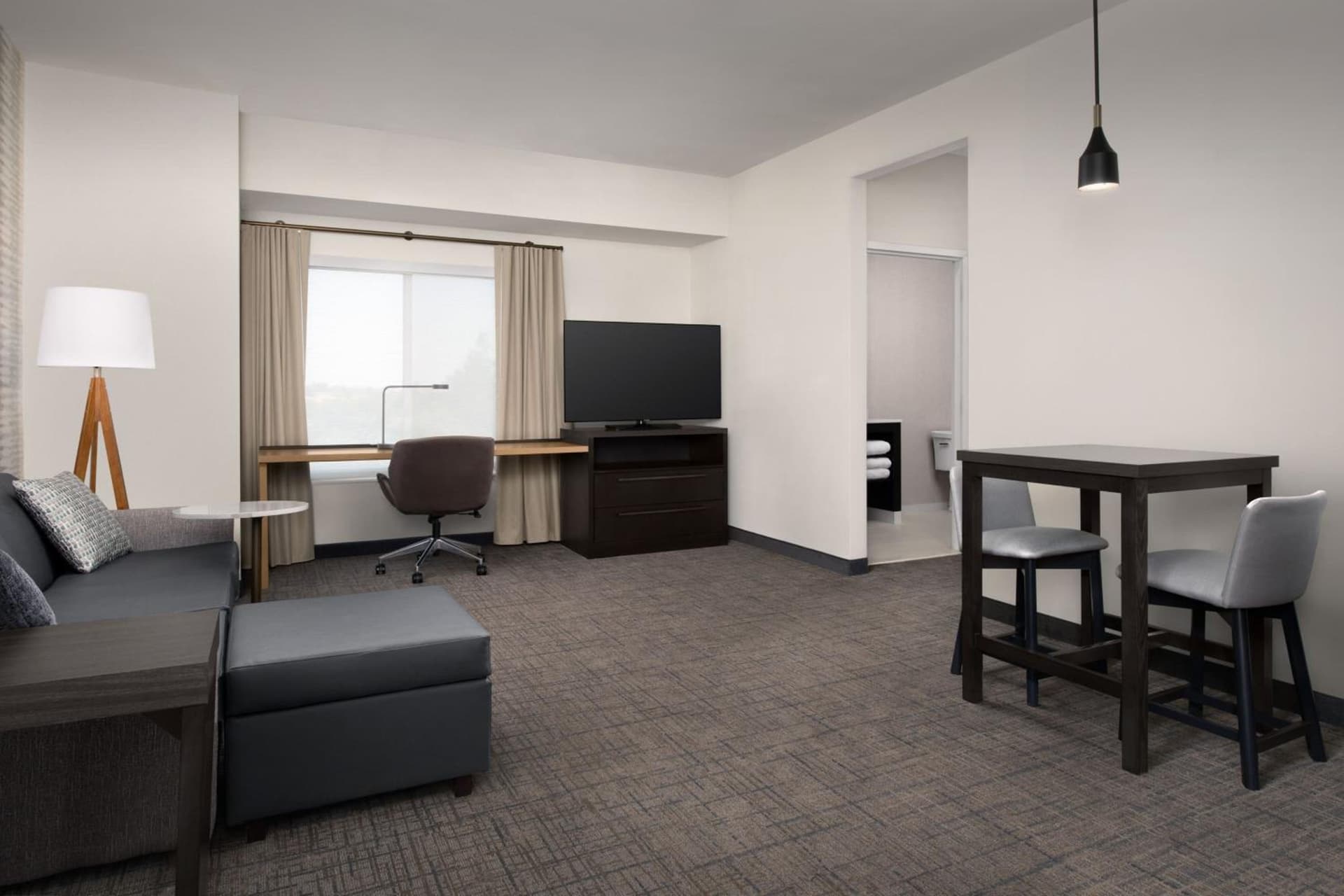 Residence Inn by Marriott Fresno Clovis gallery photo in Clovis, CA — image 12