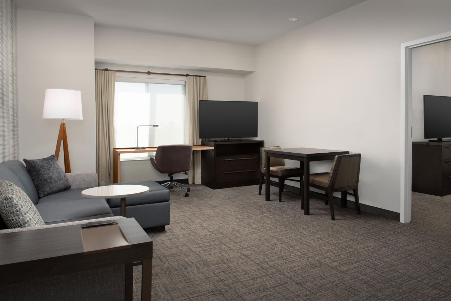 Residence Inn by Marriott Fresno Clovis interior in Clovis, CA — gallery photo 2