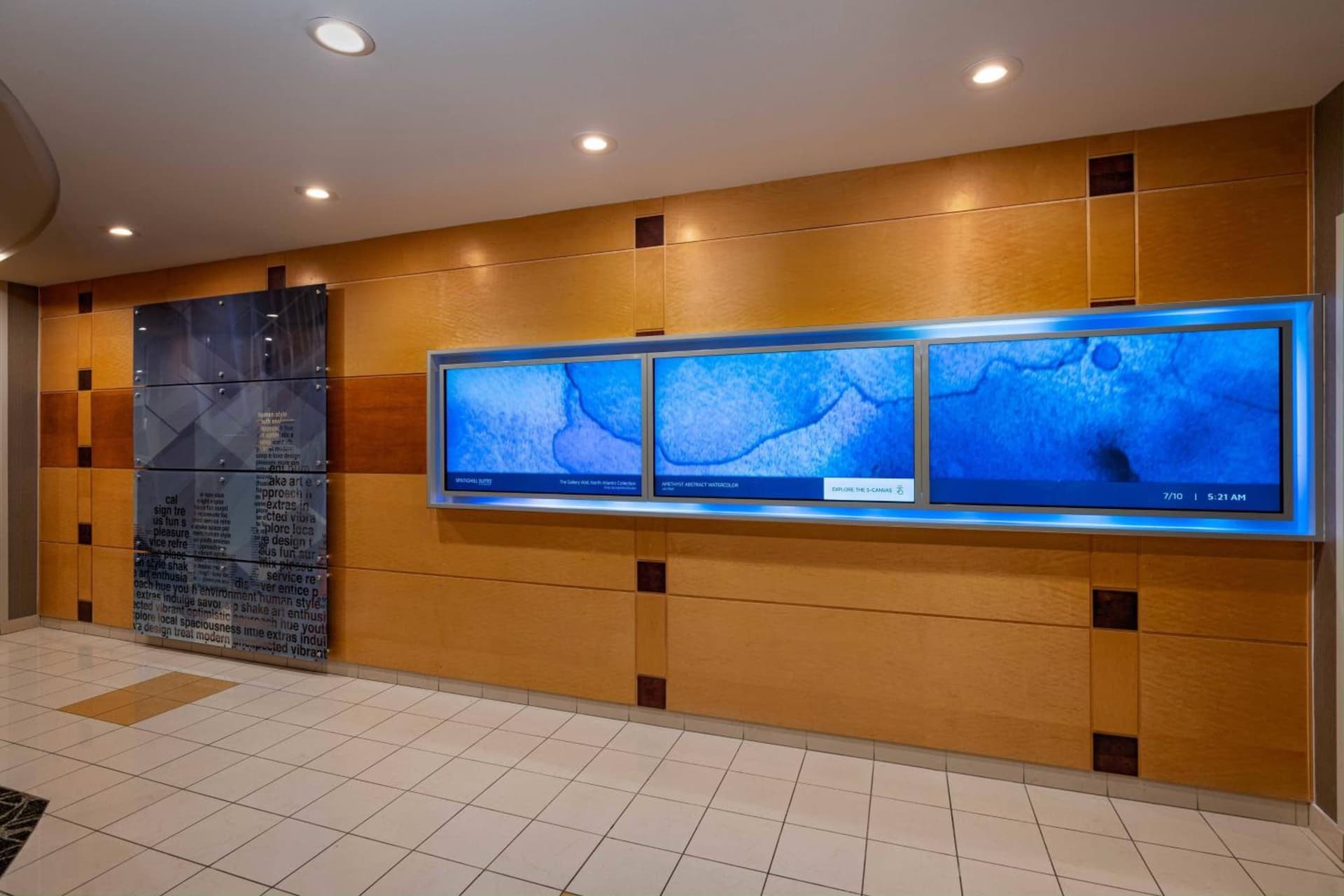 SpringHill Suites Boise West/Eagle interior in Boise, ID — gallery photo 2