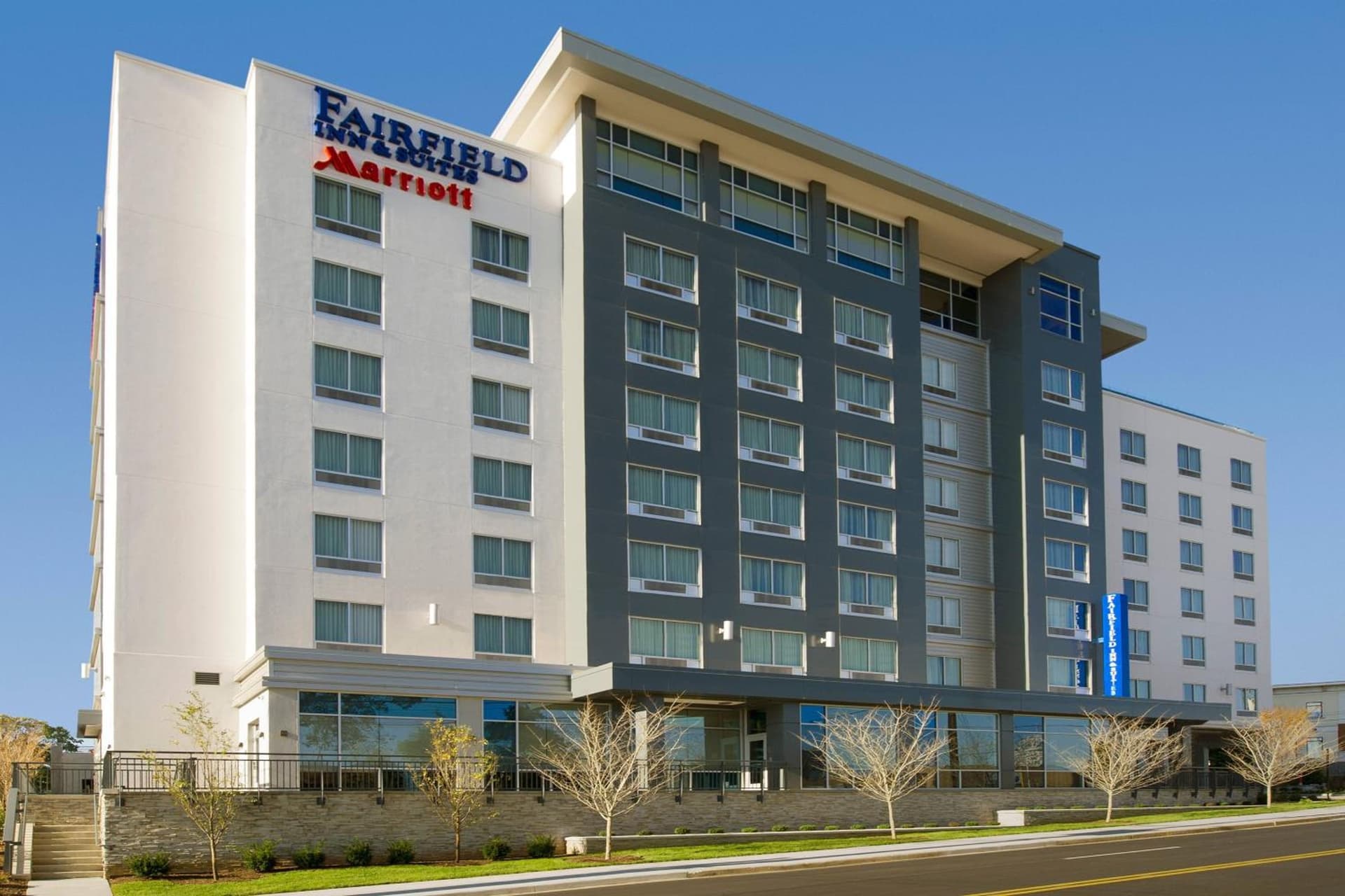 Fairfield Inn and Suites by Marriott Nashville Downtown/The Gulch featured exterior or lobby in Nashville, TN — similar hotel