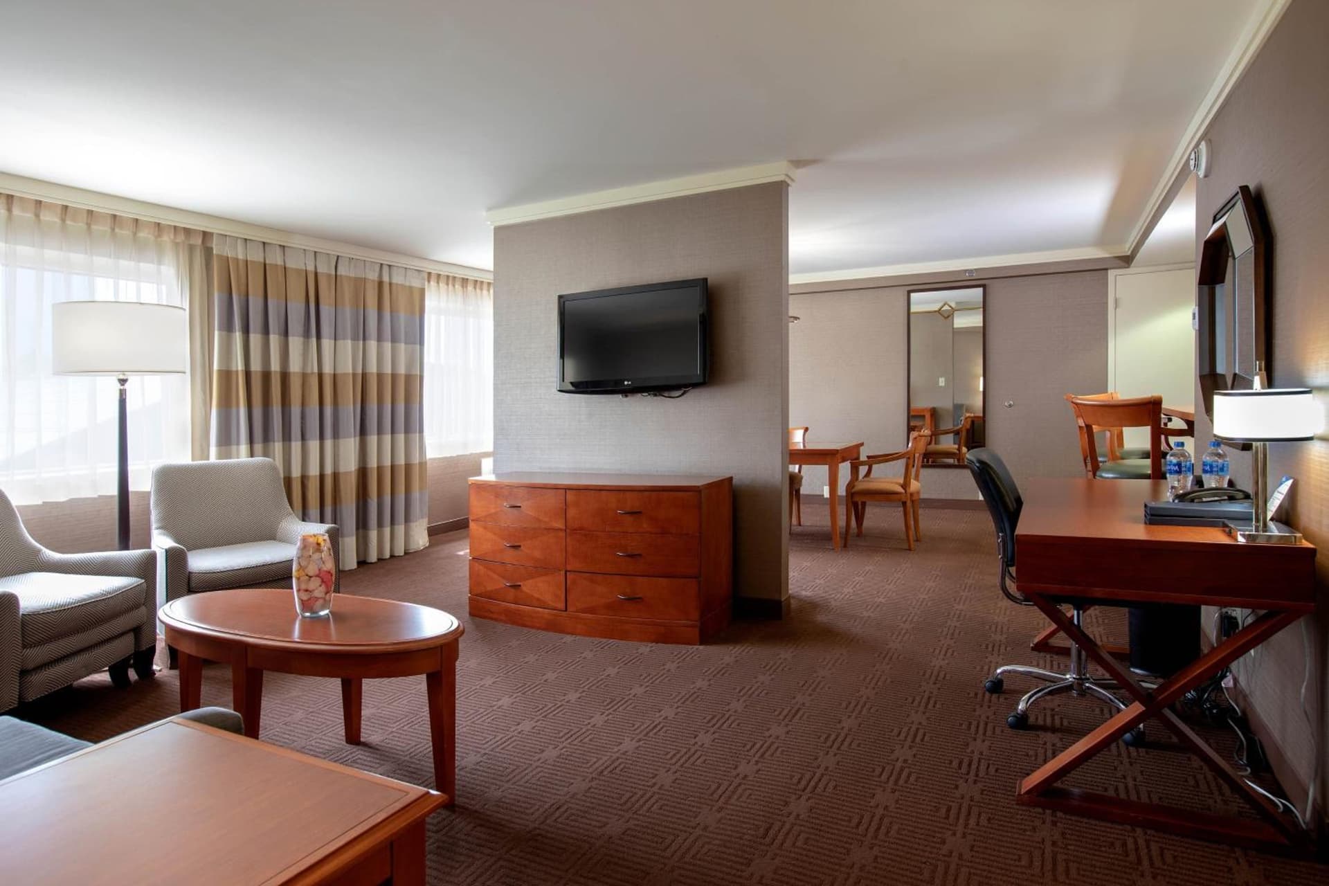 Sheraton Niagara Falls gallery photo in Niagara Falls, NY — image 19